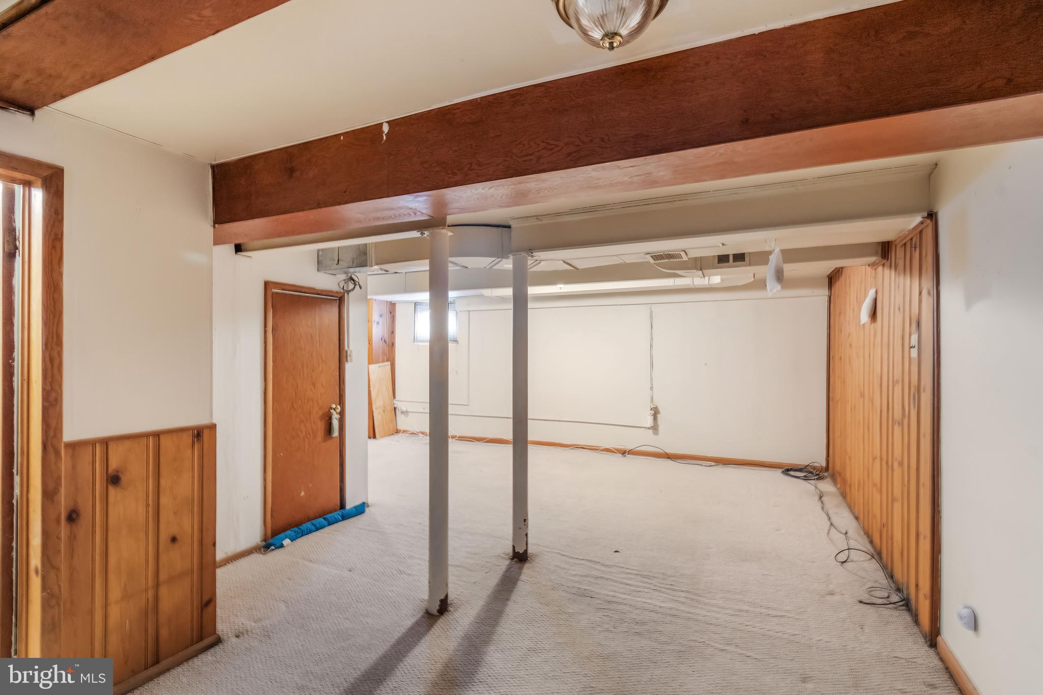 KENT VILLAGE - Residential