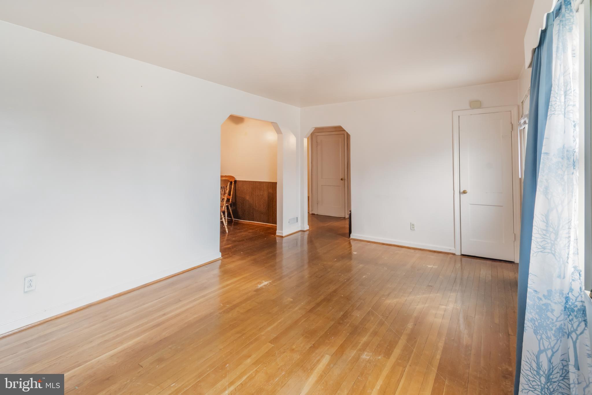 KENT VILLAGE - Residential