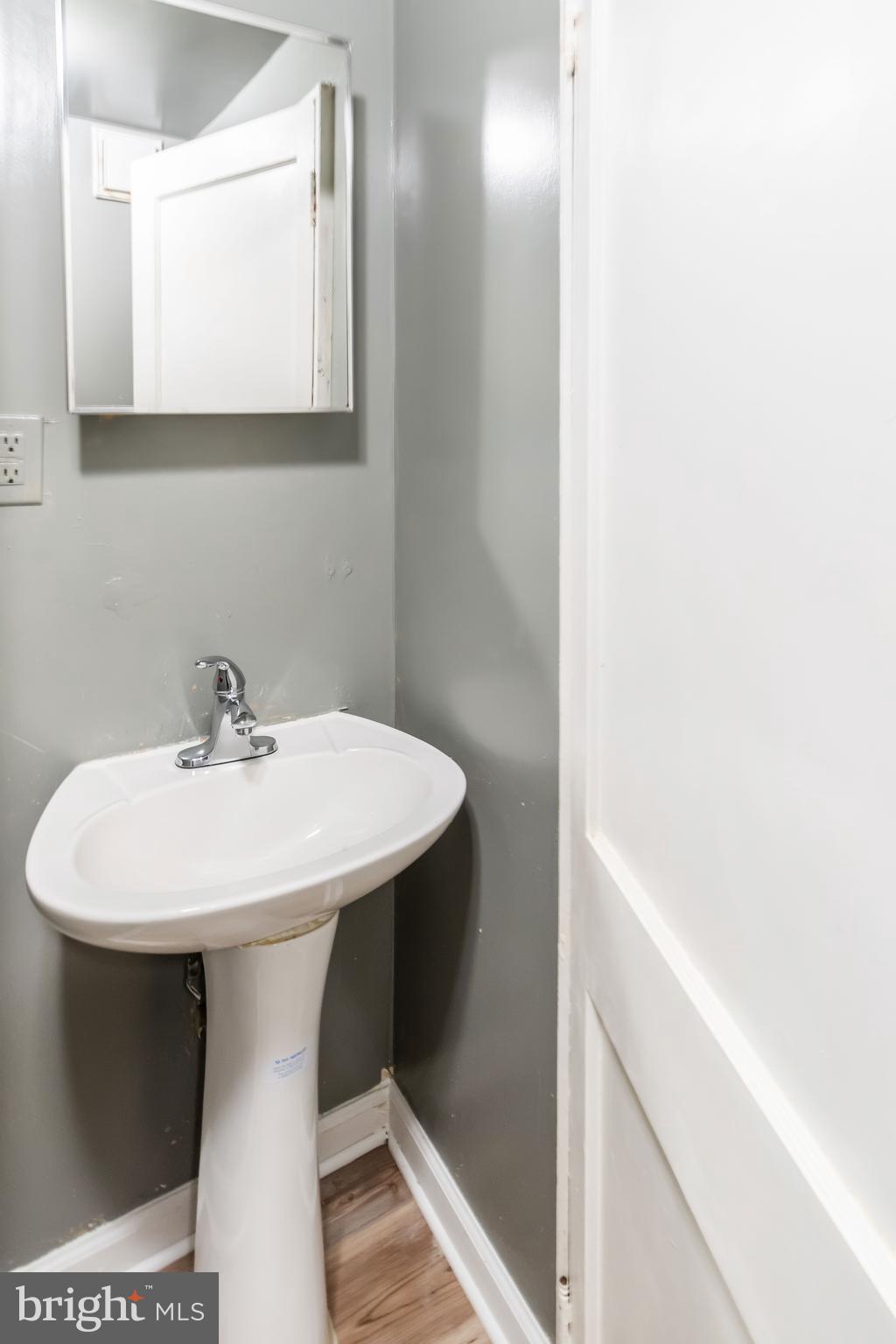 KENT VILLAGE - Residential