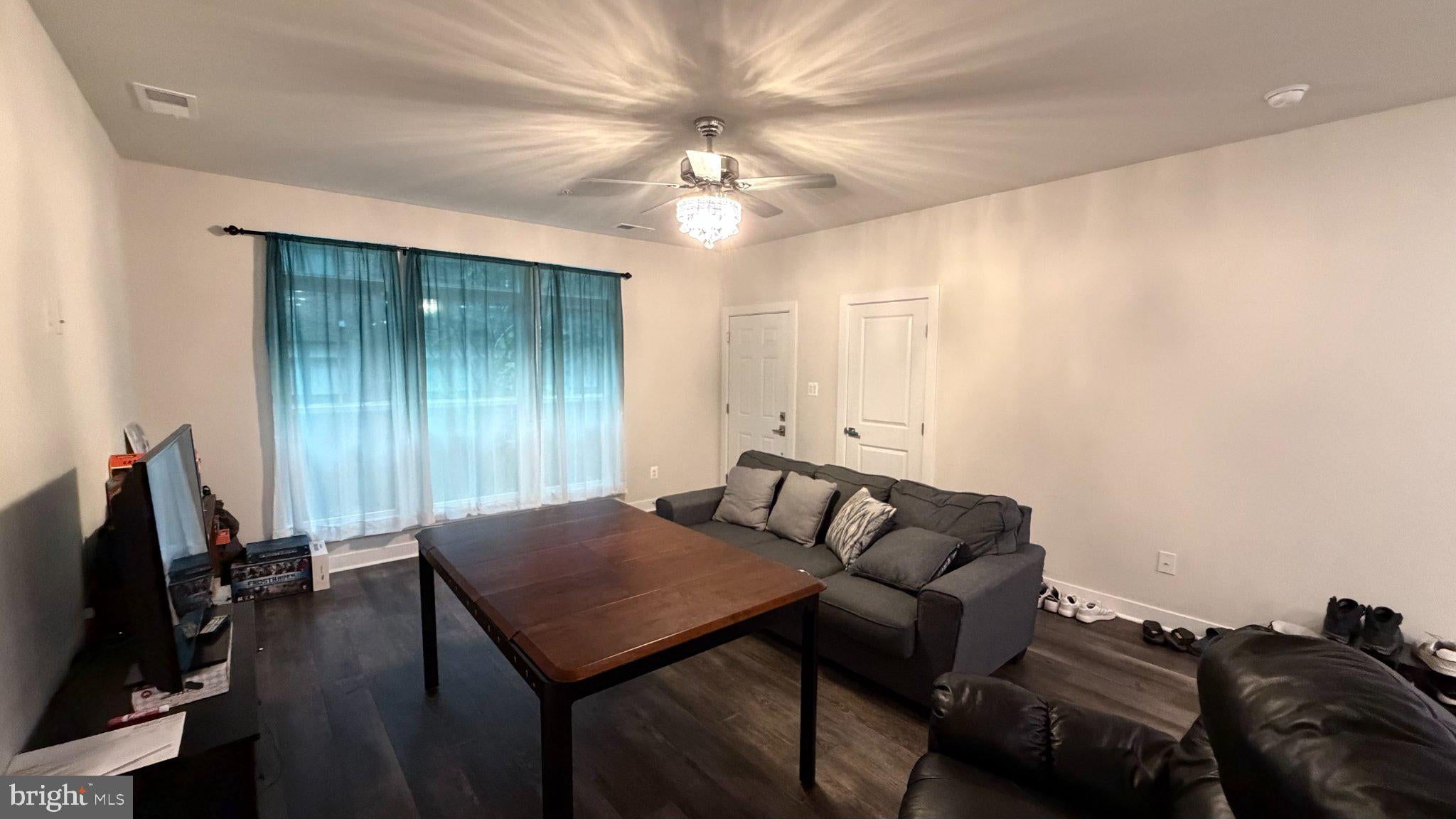 2324 WATER PROMENADE AVENUE 2L