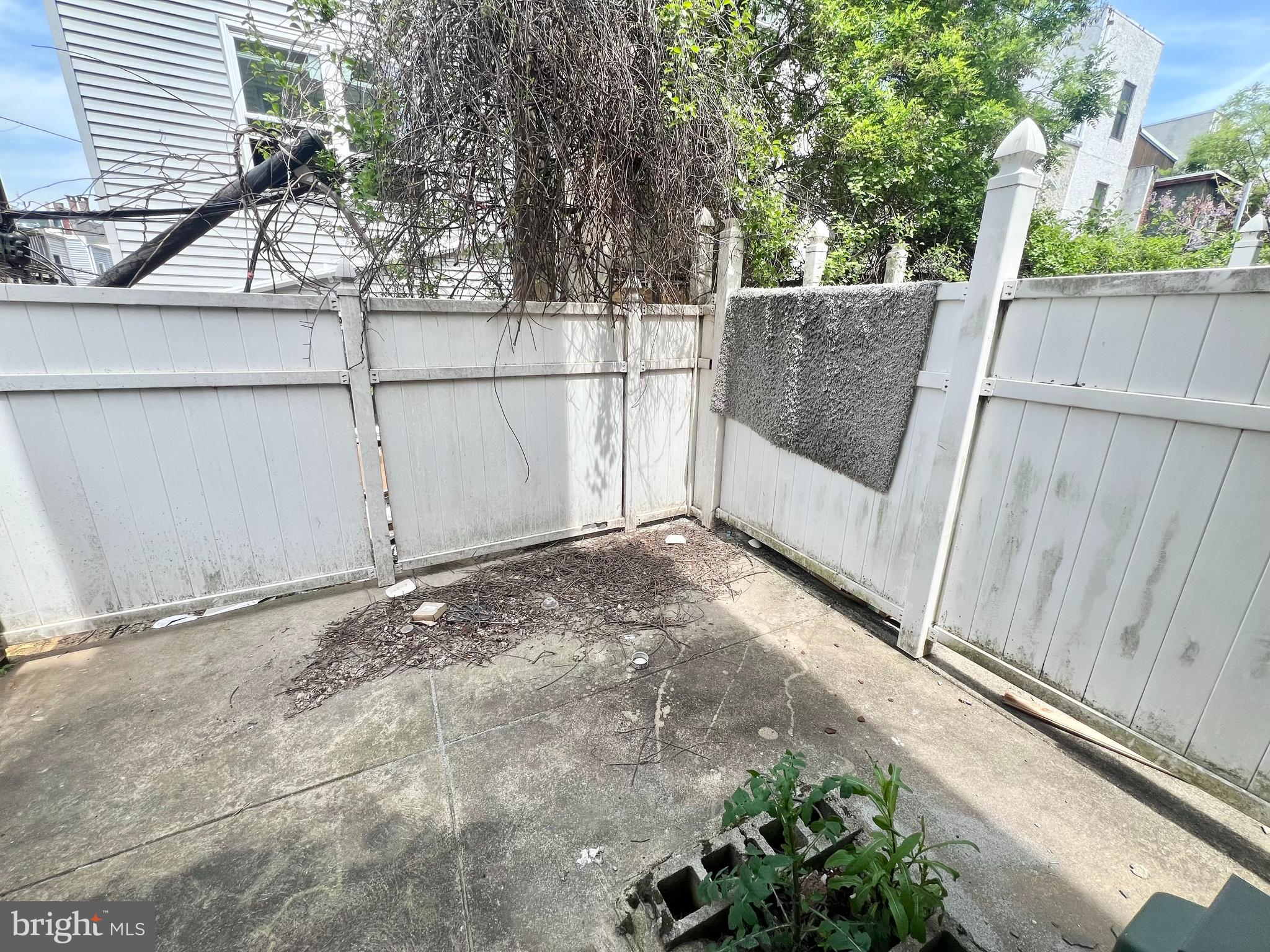 TEMPLE UNIVERSITY - Residential