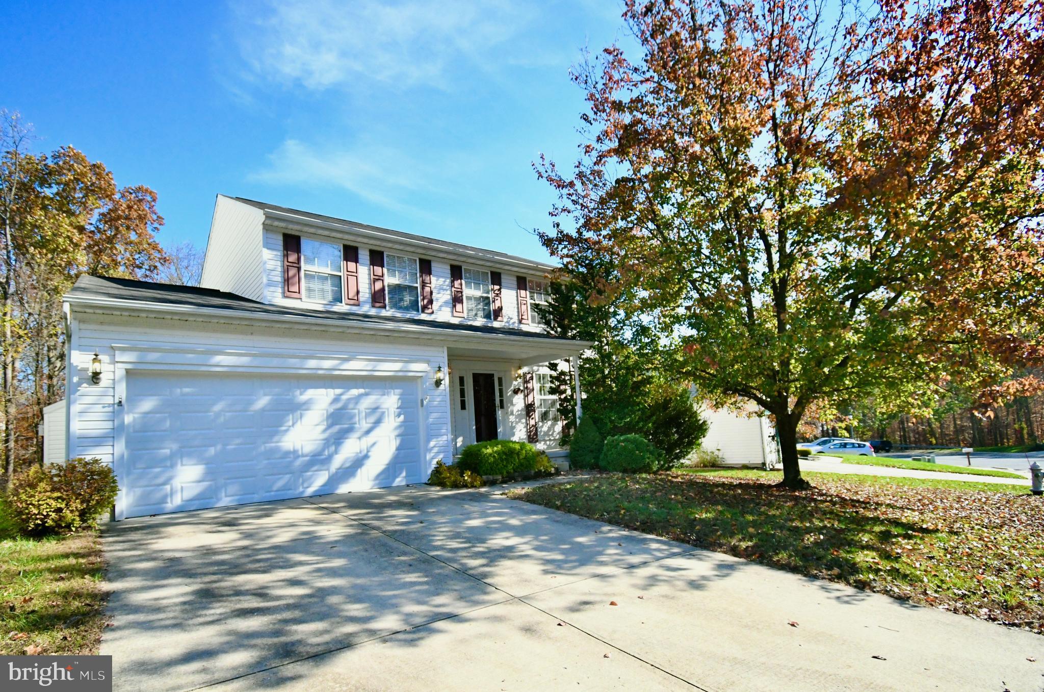 WOODS OF BAYVIEW - Residential Lease