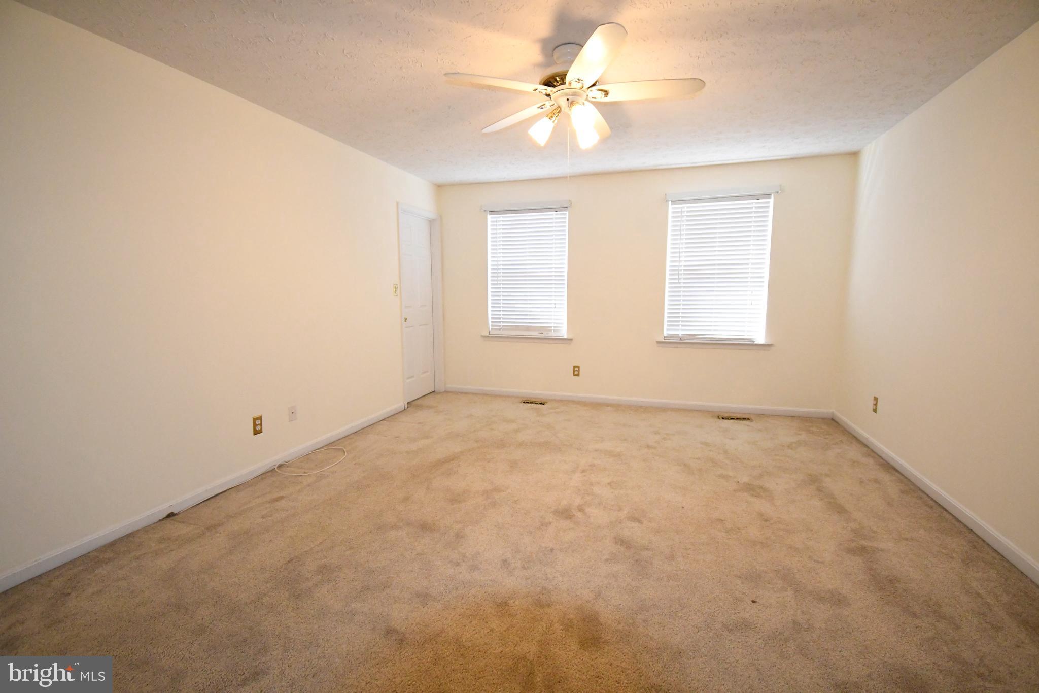 WOODS OF BAYVIEW - Residential Lease