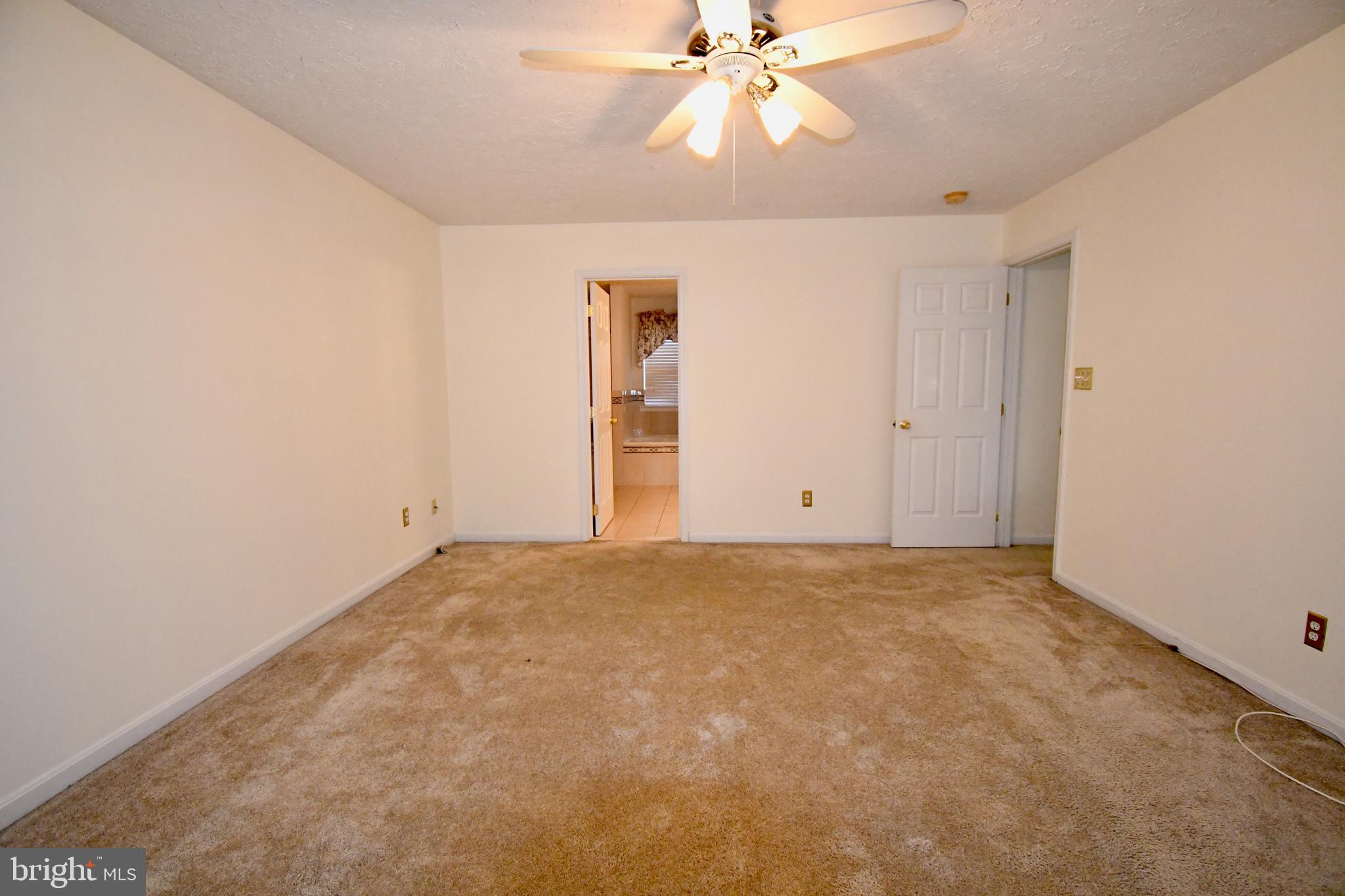 WOODS OF BAYVIEW - Residential Lease