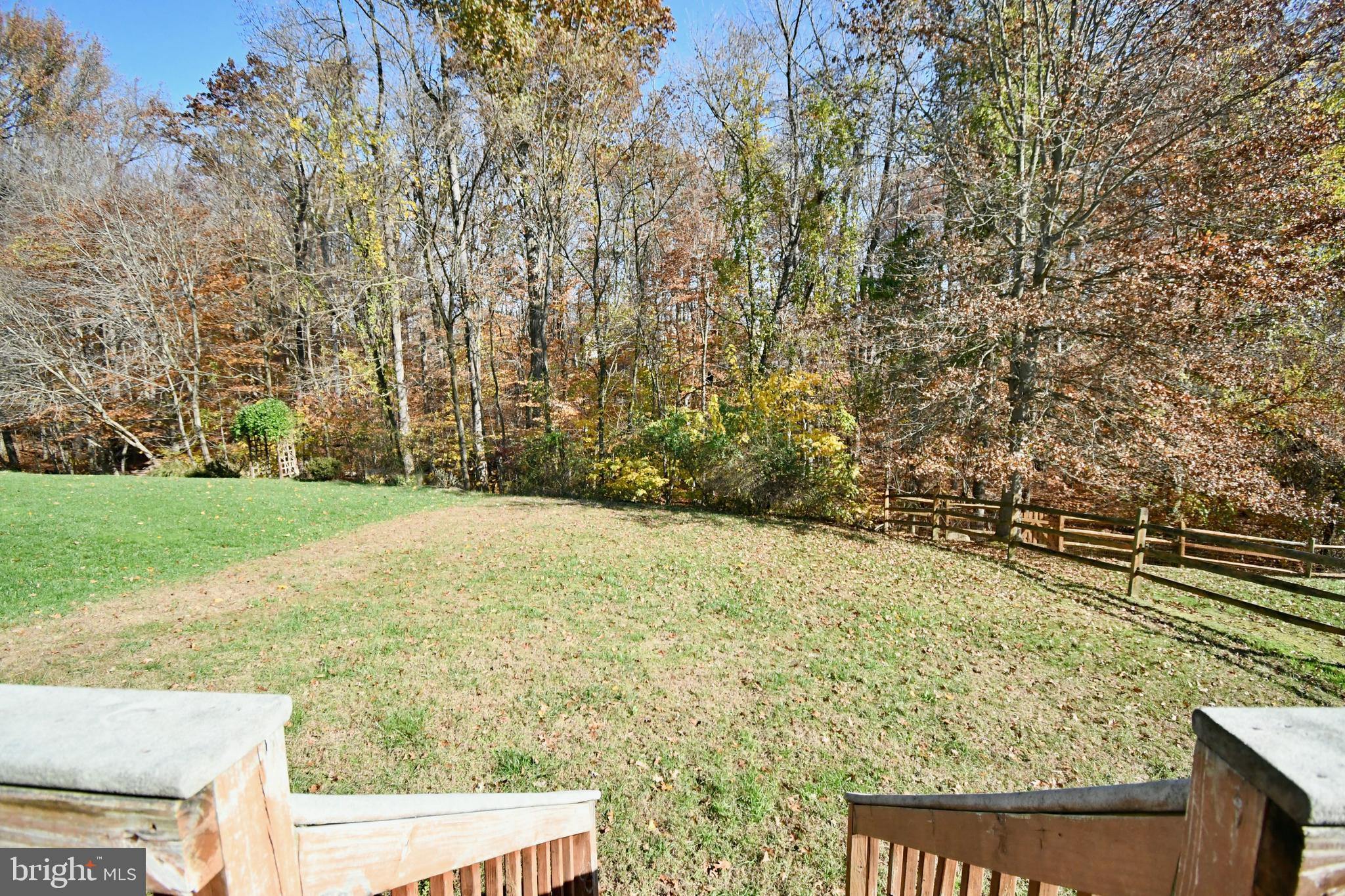 WOODS OF BAYVIEW - Residential Lease