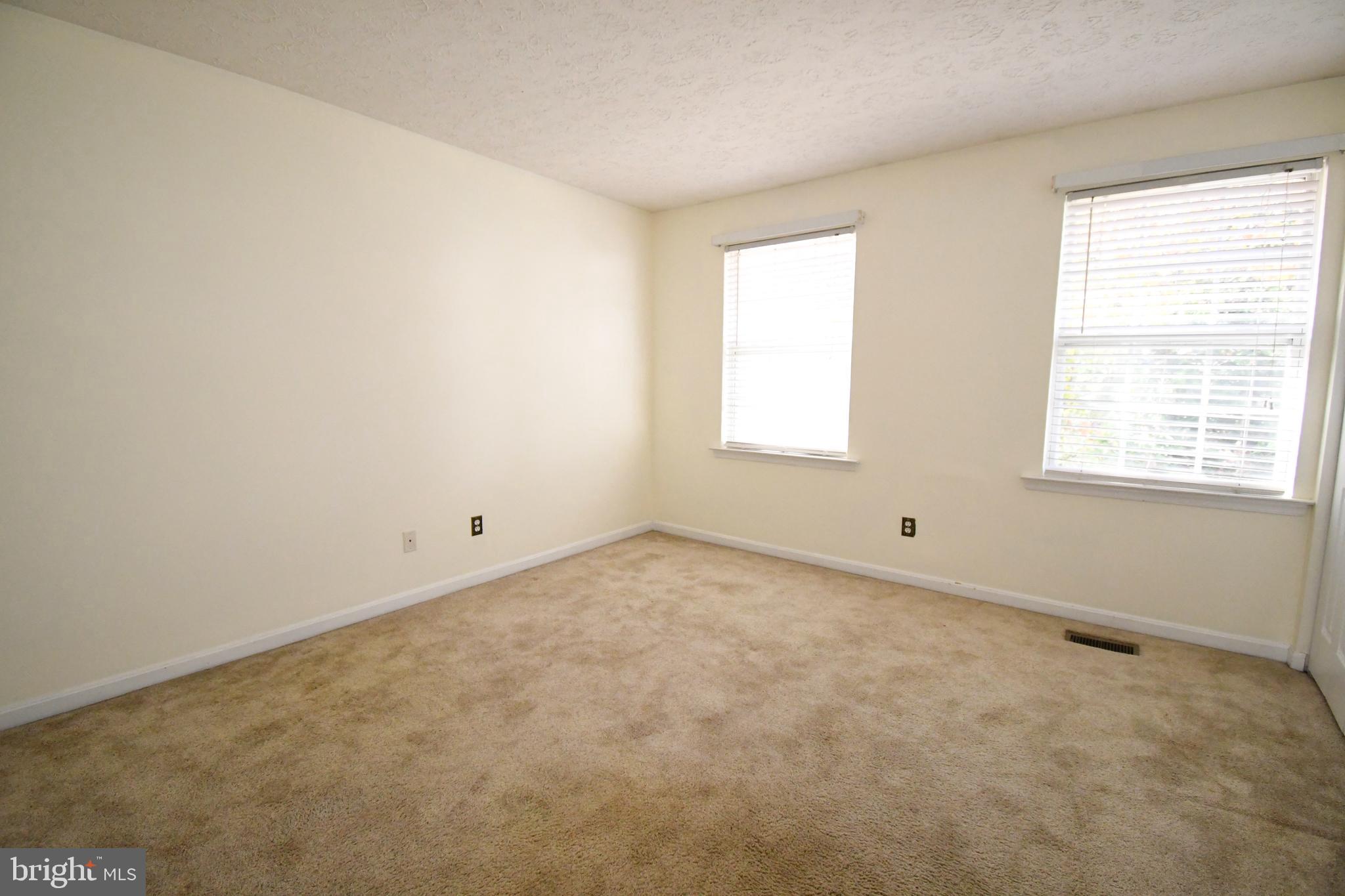 WOODS OF BAYVIEW - Residential Lease