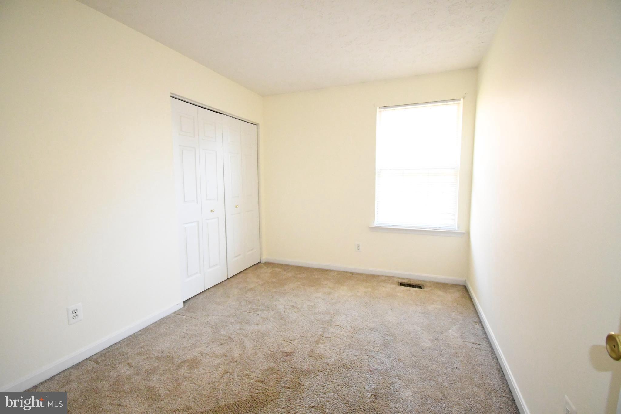 WOODS OF BAYVIEW - Residential Lease