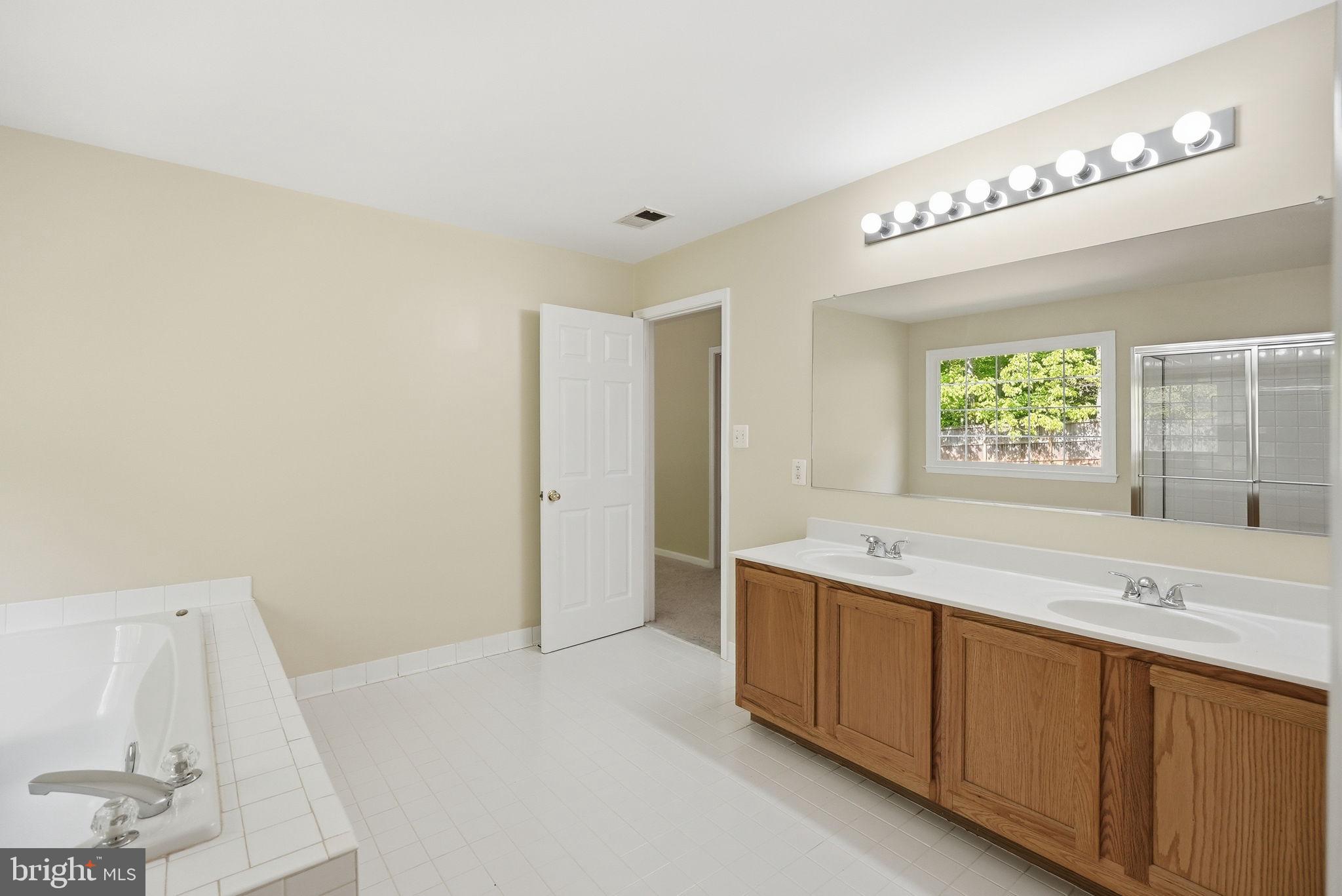 LAKE TERRAPIN - Residential