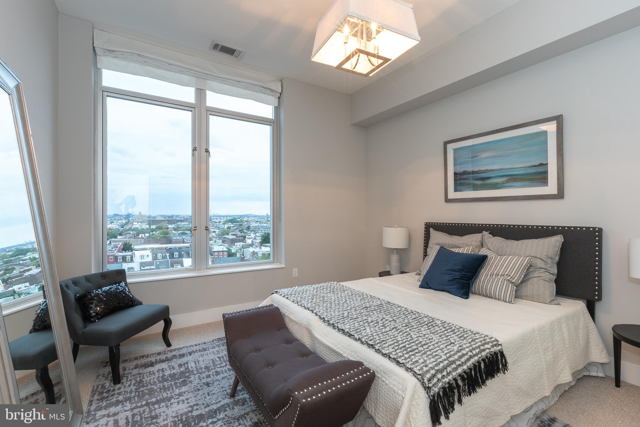 WASHINGTON SQ WEST - Residential