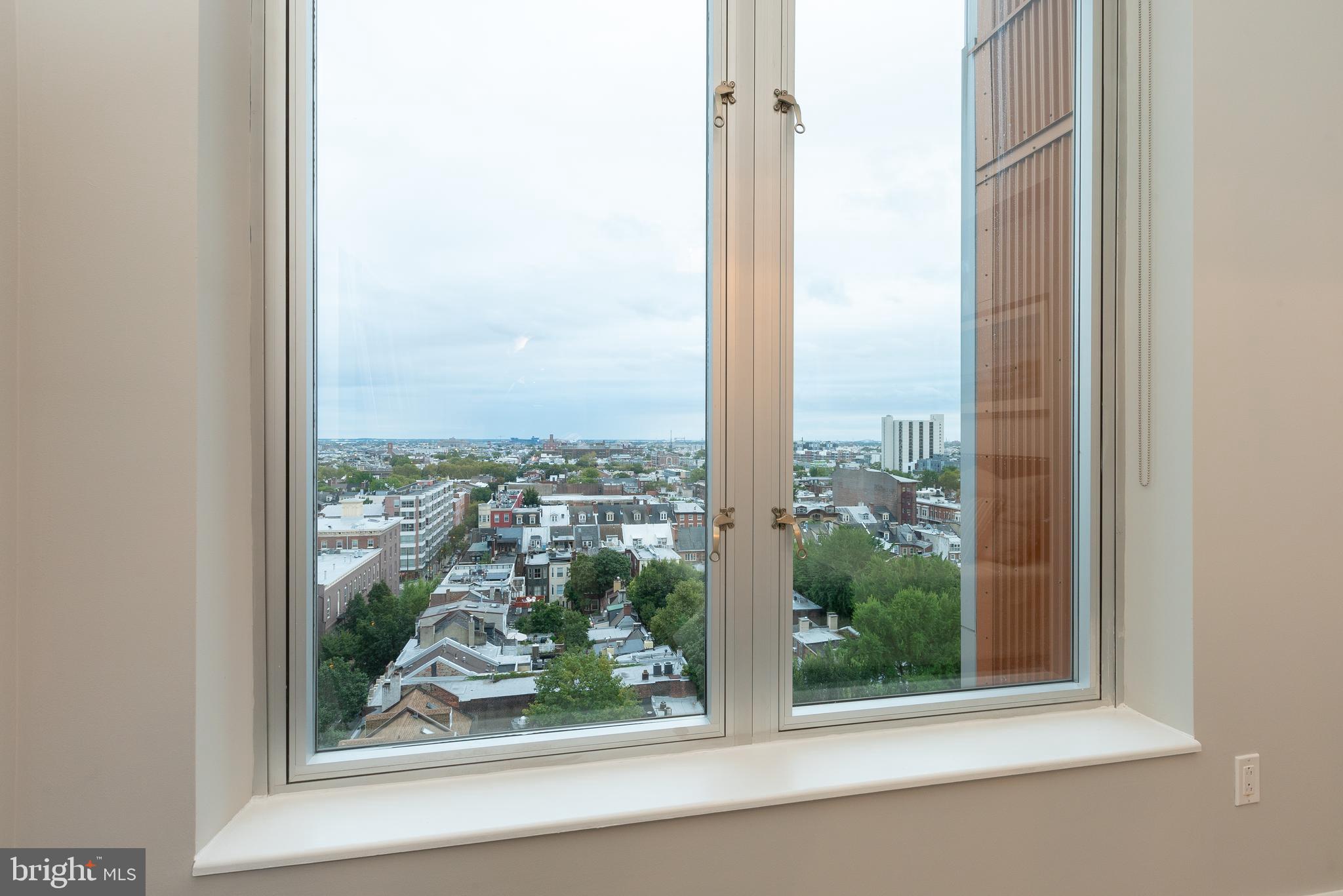 WASHINGTON SQ WEST - Residential