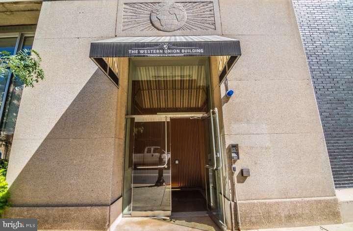 WASHINGTON SQ WEST - Residential