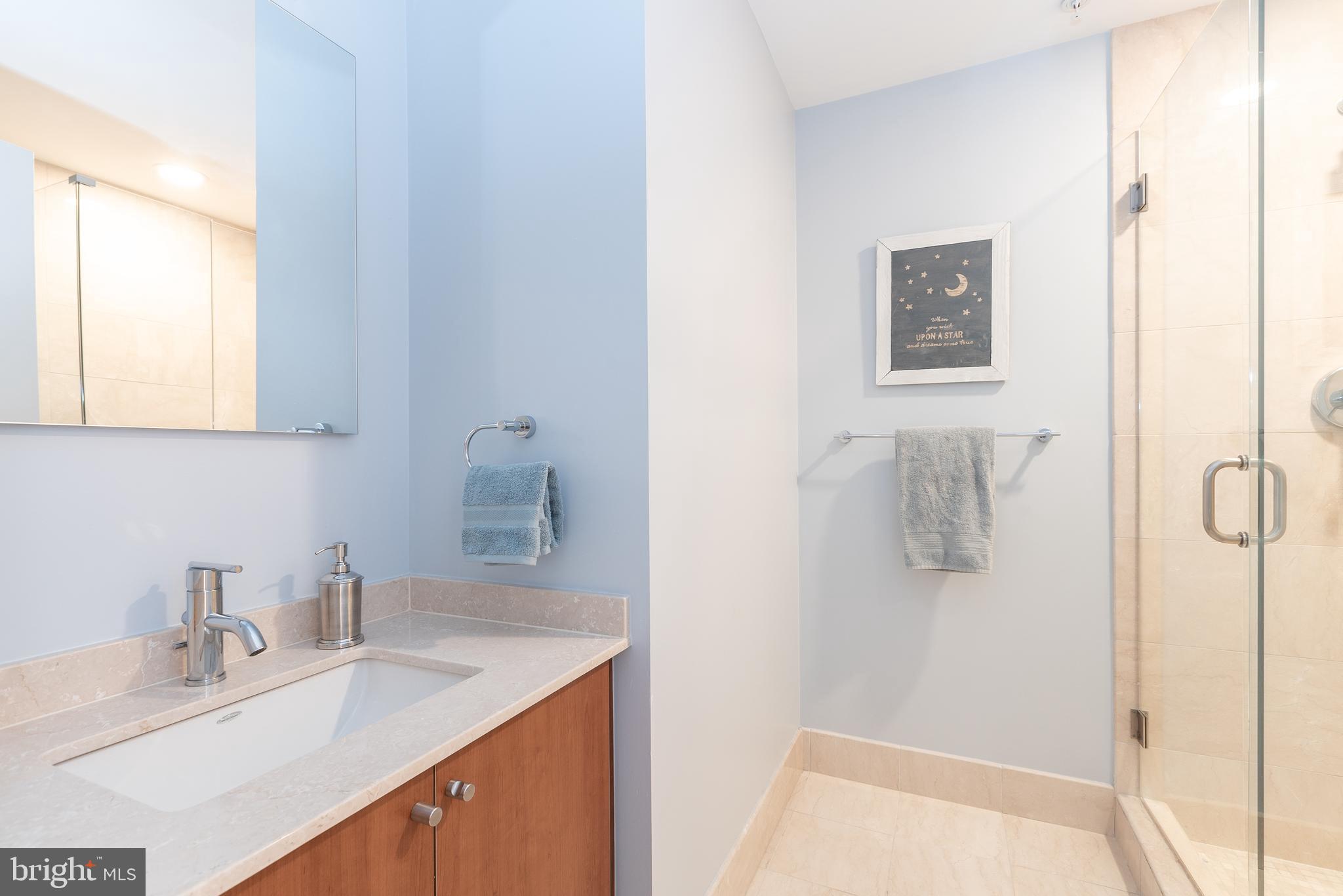 WASHINGTON SQ WEST - Residential