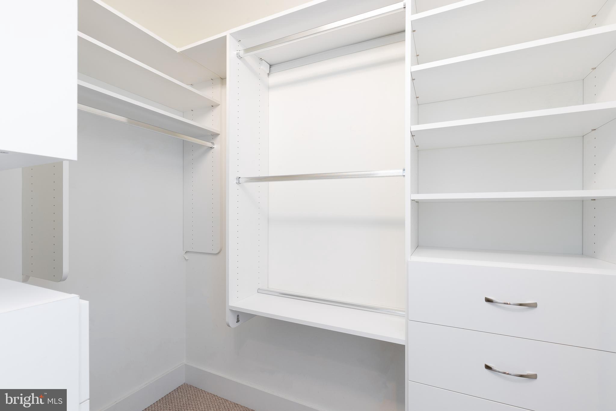 WASHINGTON SQ WEST - Residential