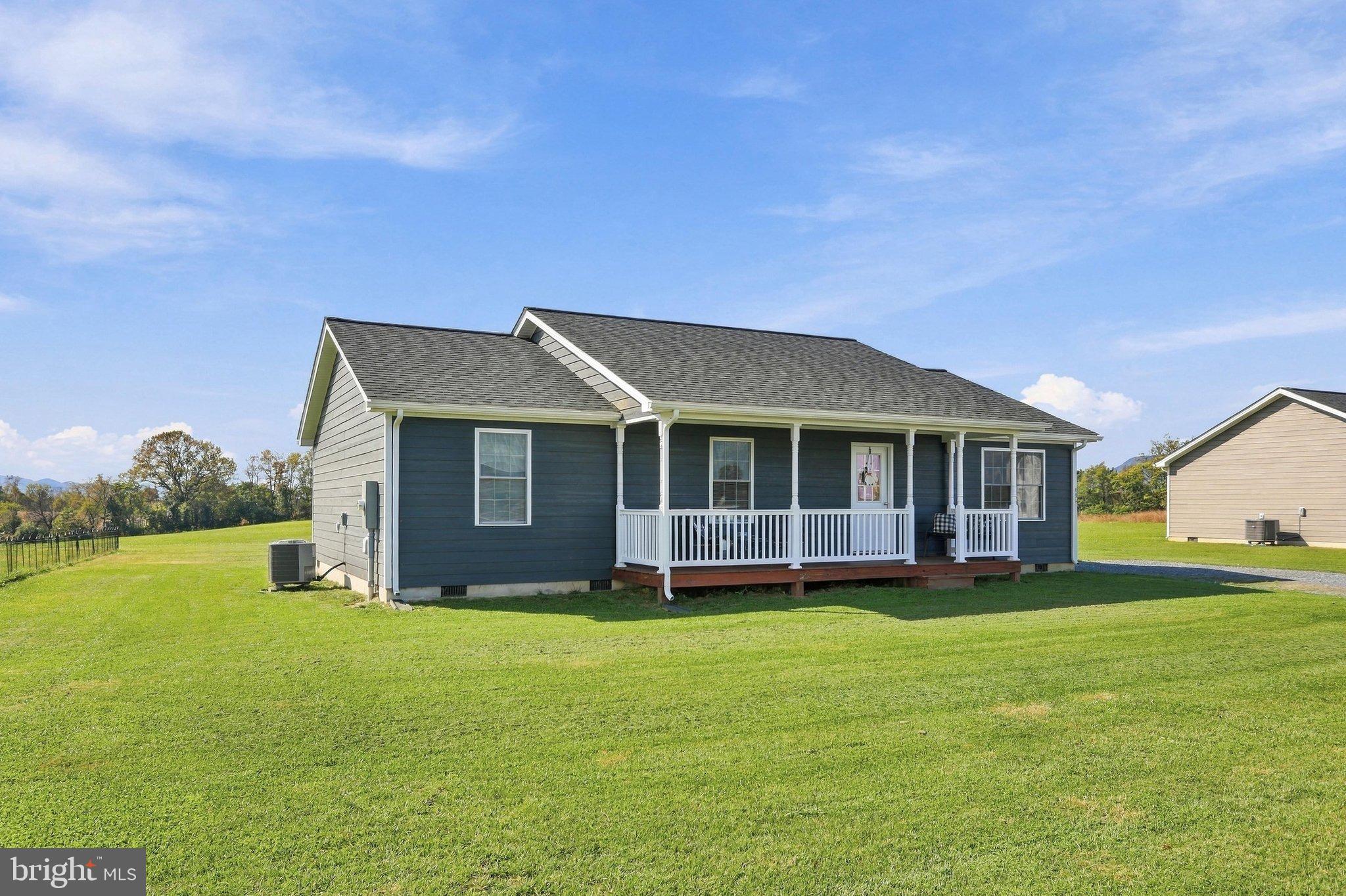 184 RESERVOIR AVENUE