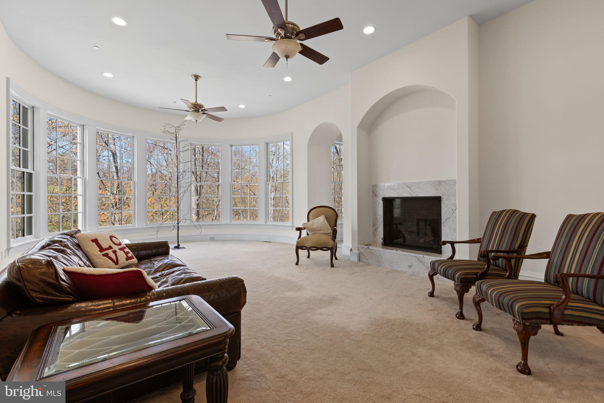 WORTHINGTON VALLEY - Residential