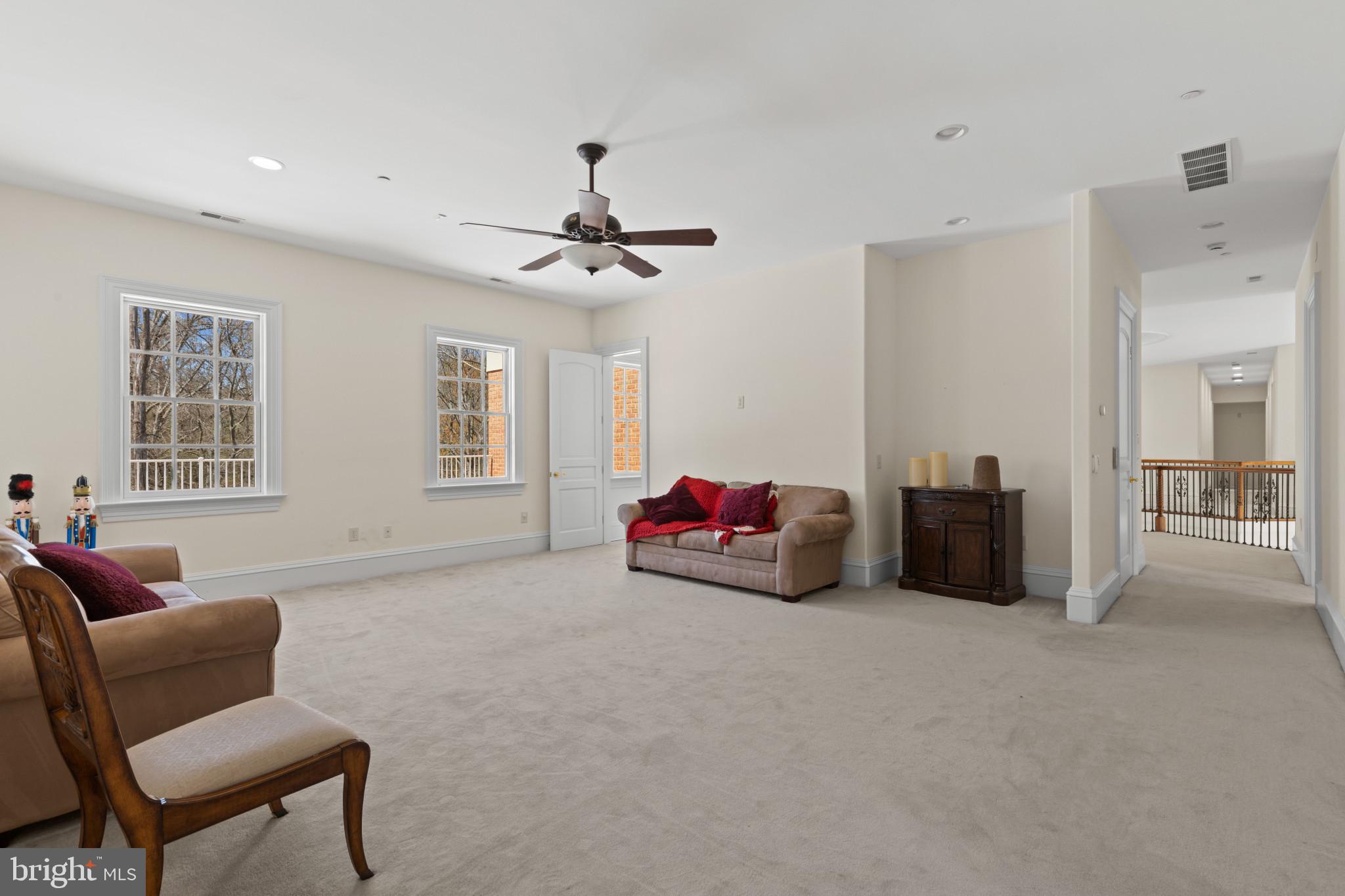 WORTHINGTON VALLEY - Residential