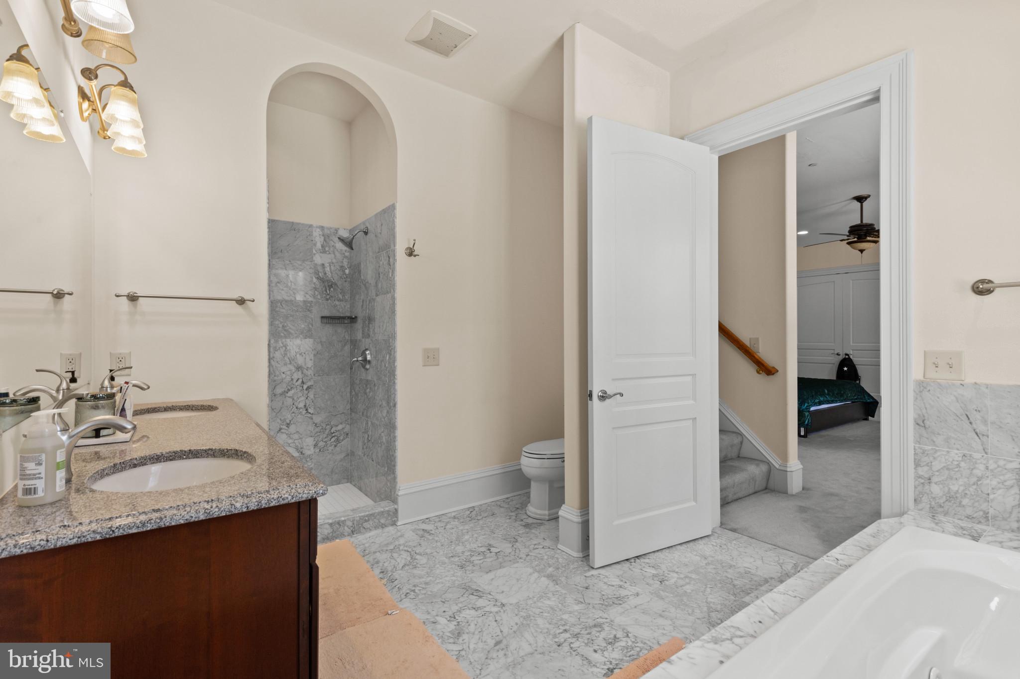 WORTHINGTON VALLEY - Residential