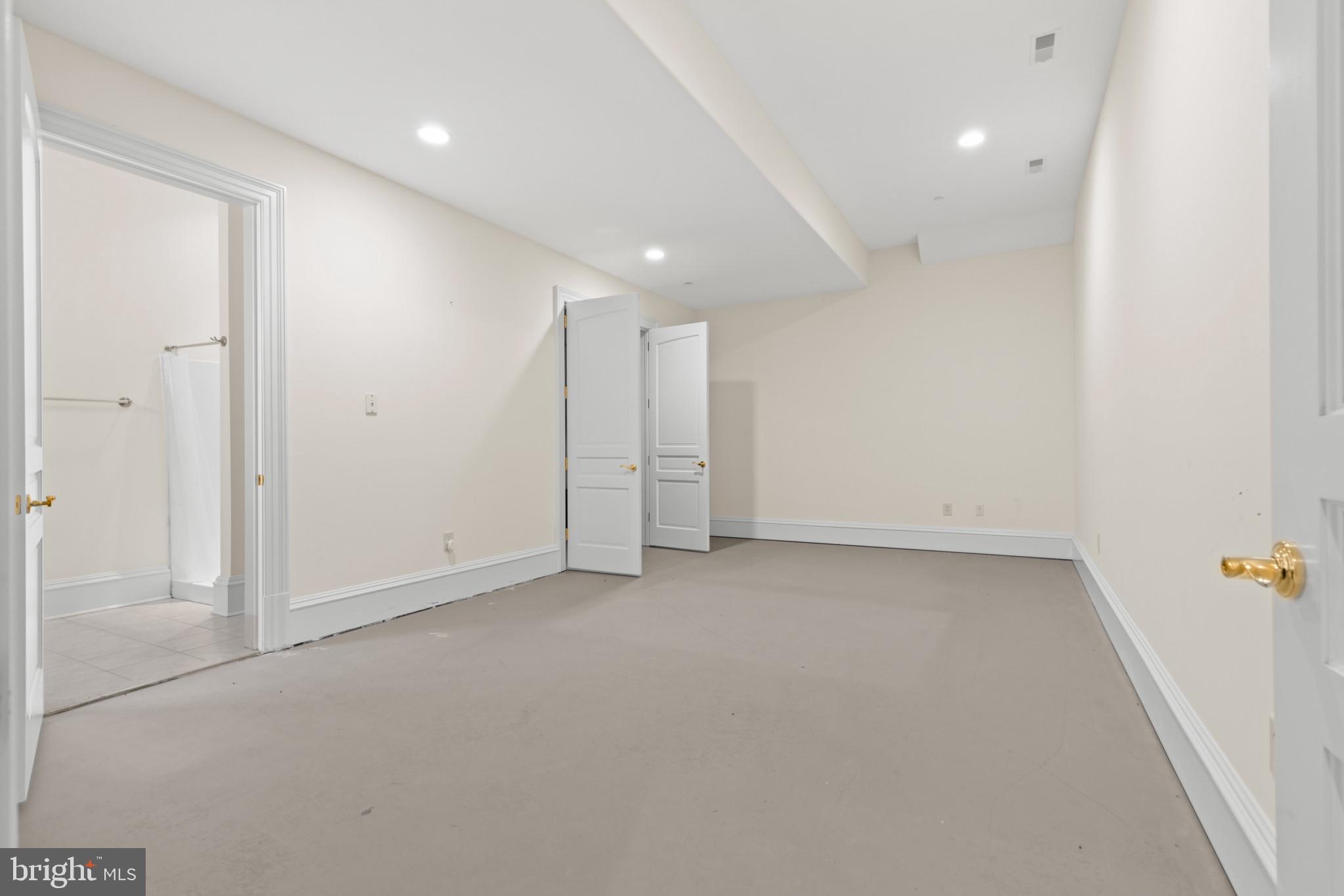 WORTHINGTON VALLEY - Residential