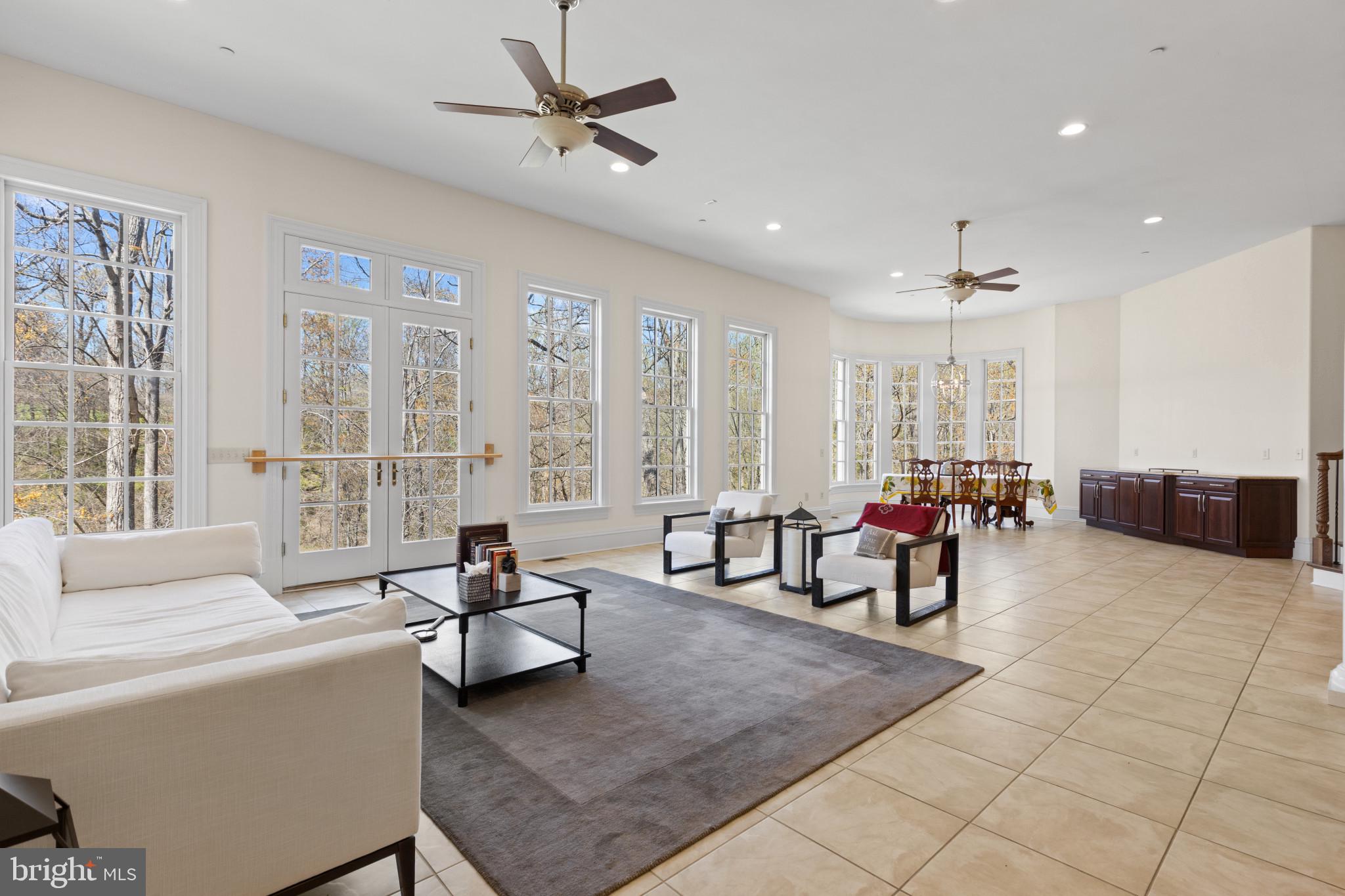 WORTHINGTON VALLEY - Residential