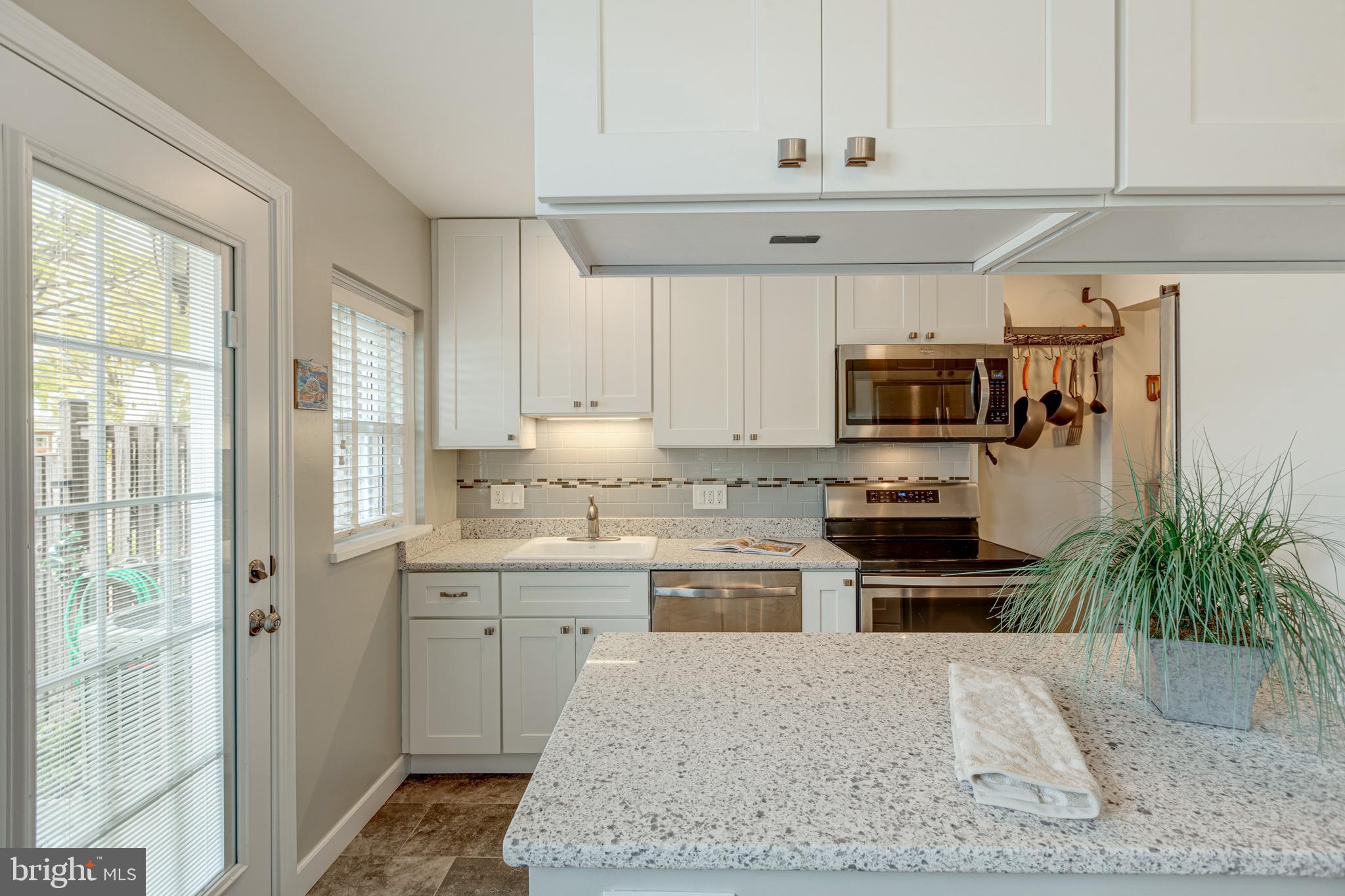 FAIRLINGTON ARBORS - Residential