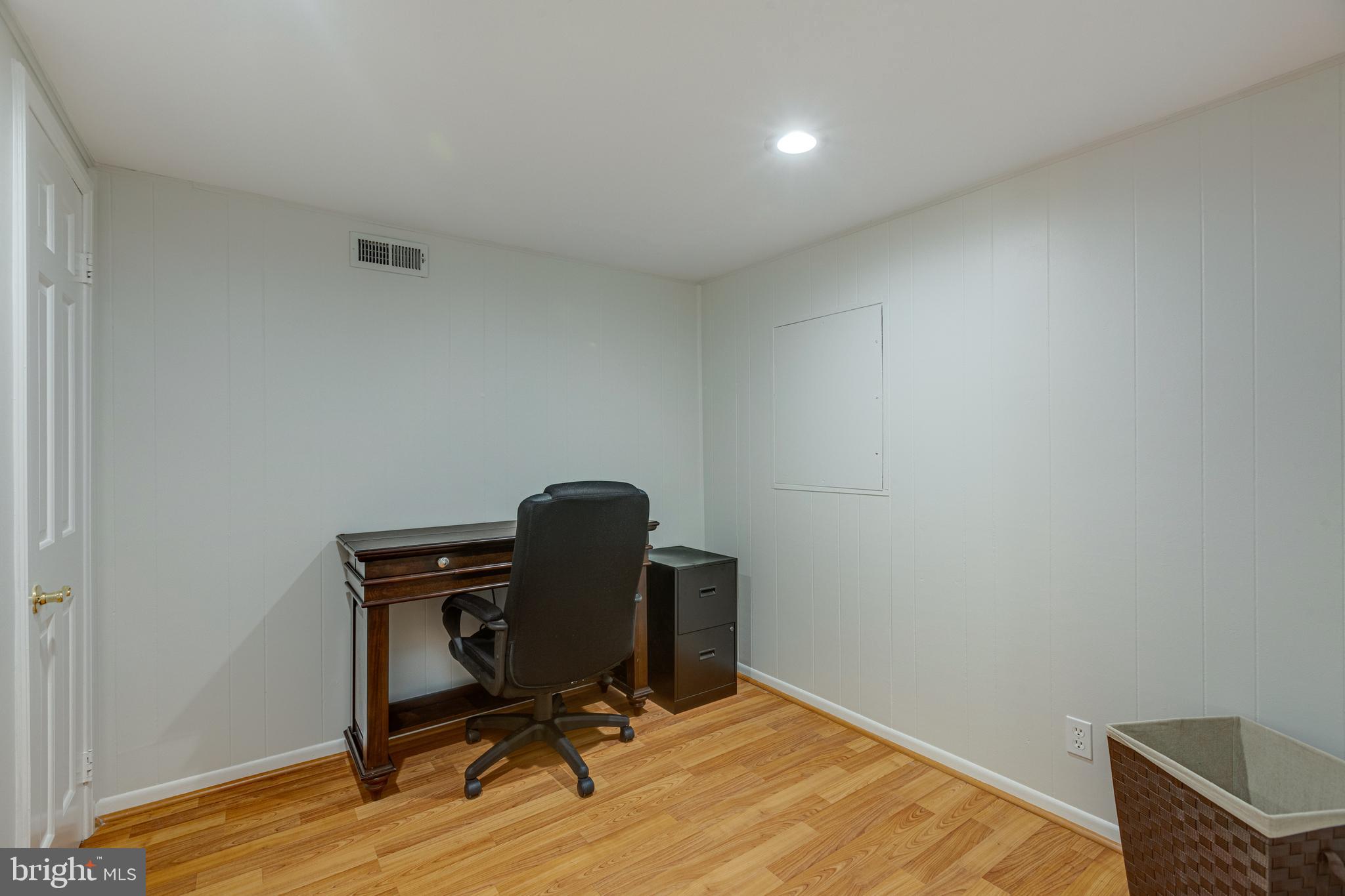 FAIRLINGTON ARBORS - Residential