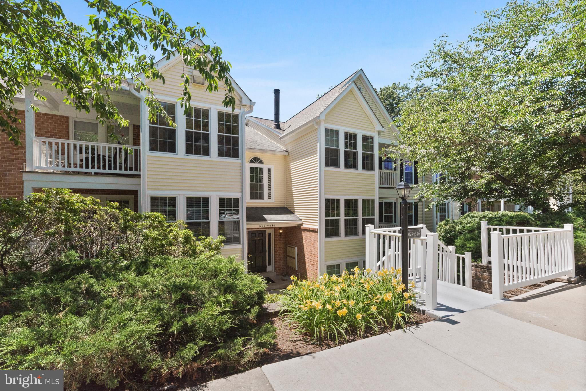 DORADO HILLS - Residential