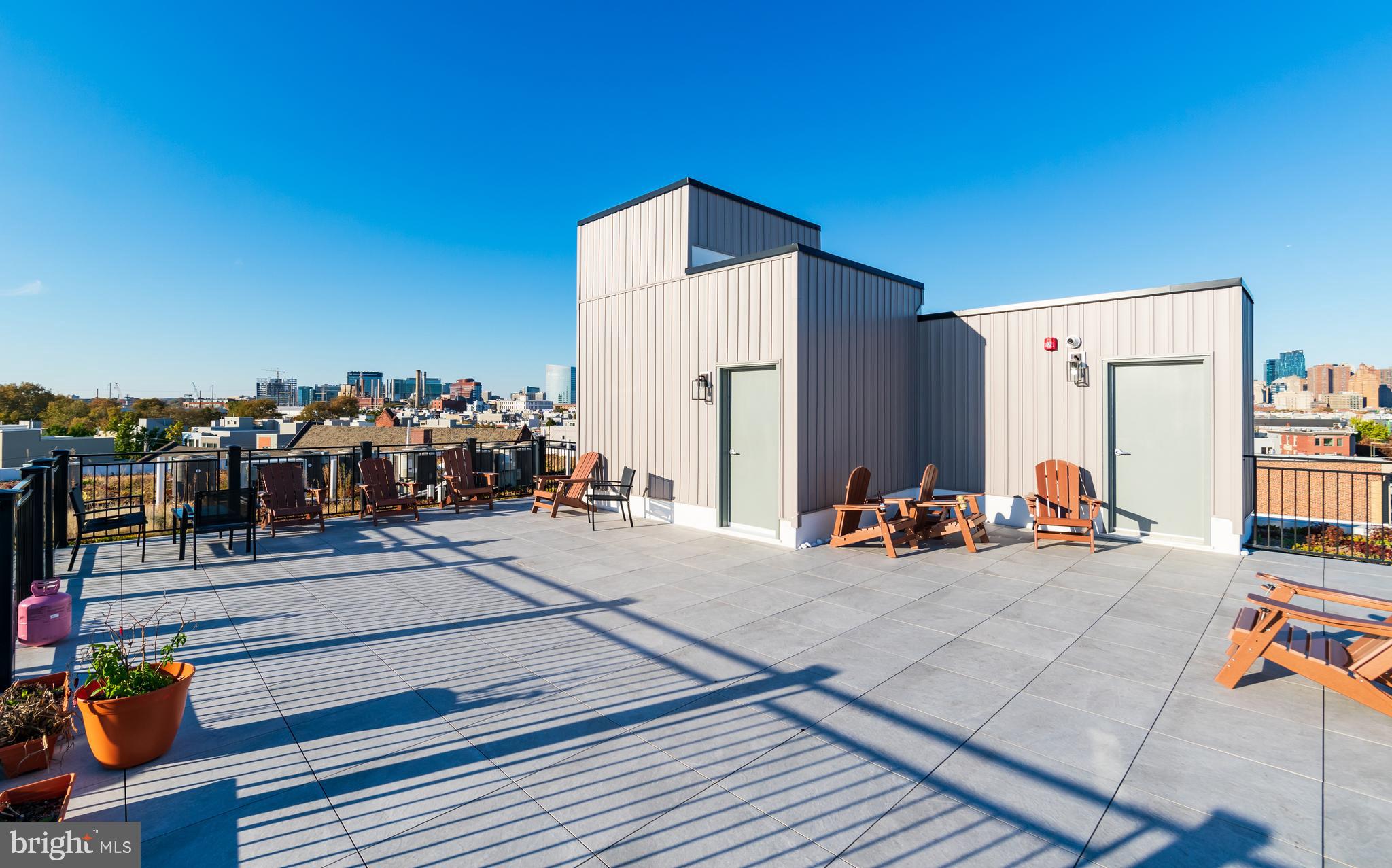 POINT BREEZE - Residential Lease