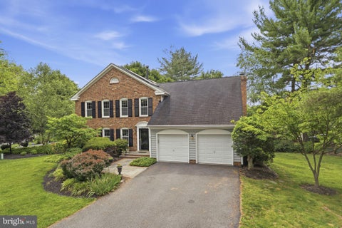 Homes For Sale - 9016 Nesbit Court<br/> GAITHERSBURG, MD 20886