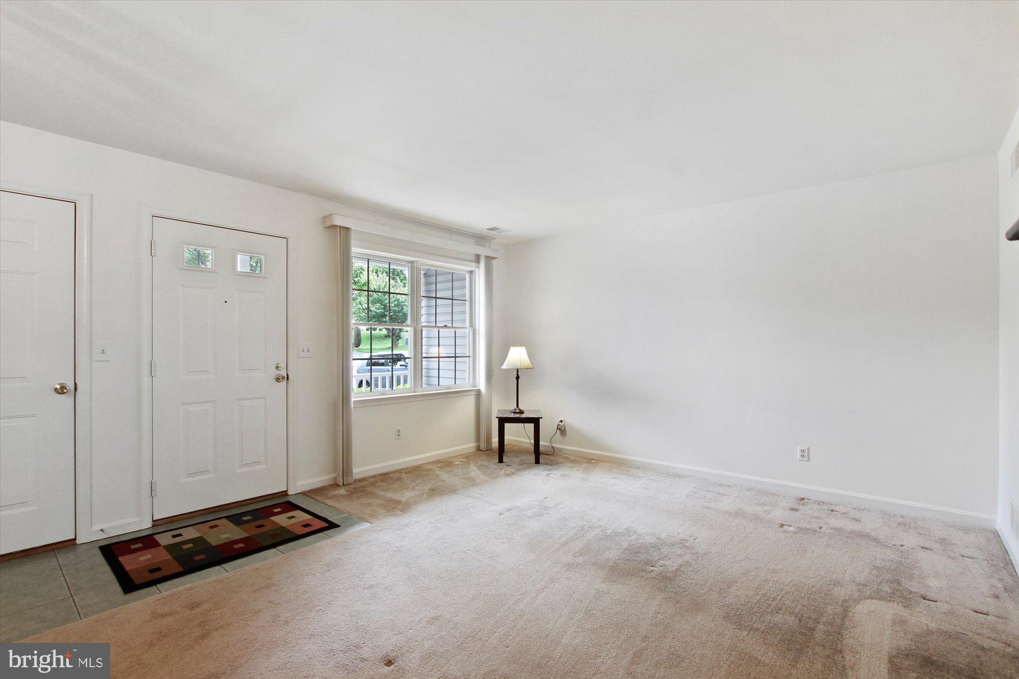 LONGSTOWN VILLAGE - Residential