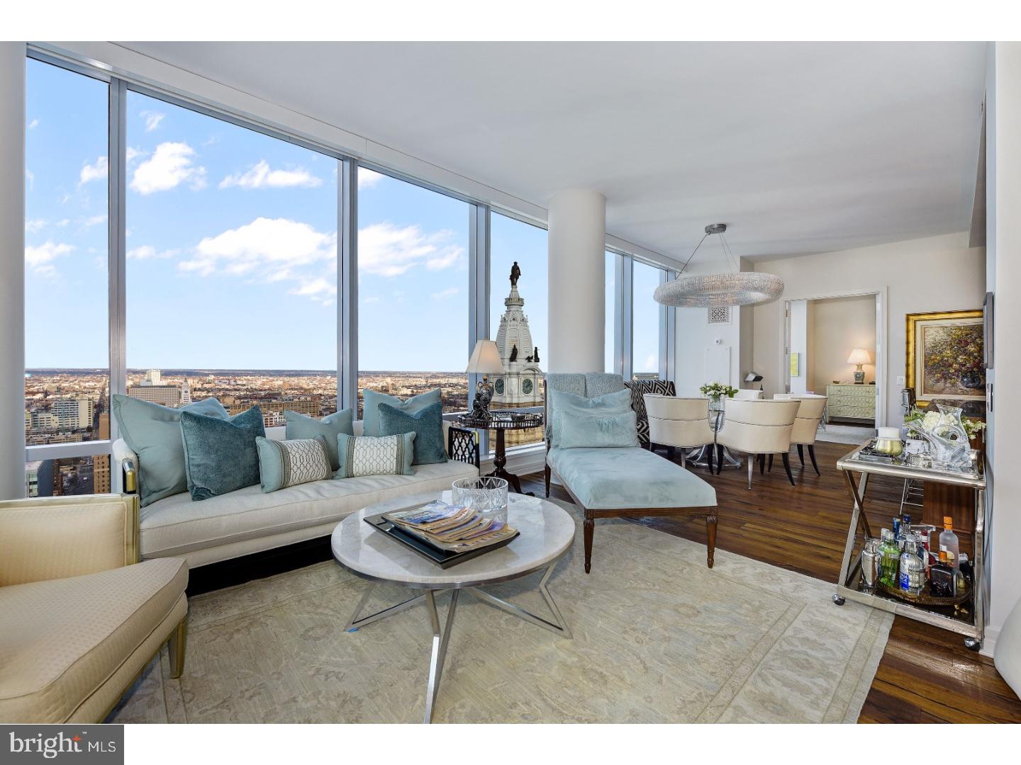 AVENUE OF THE ARTS - Residential