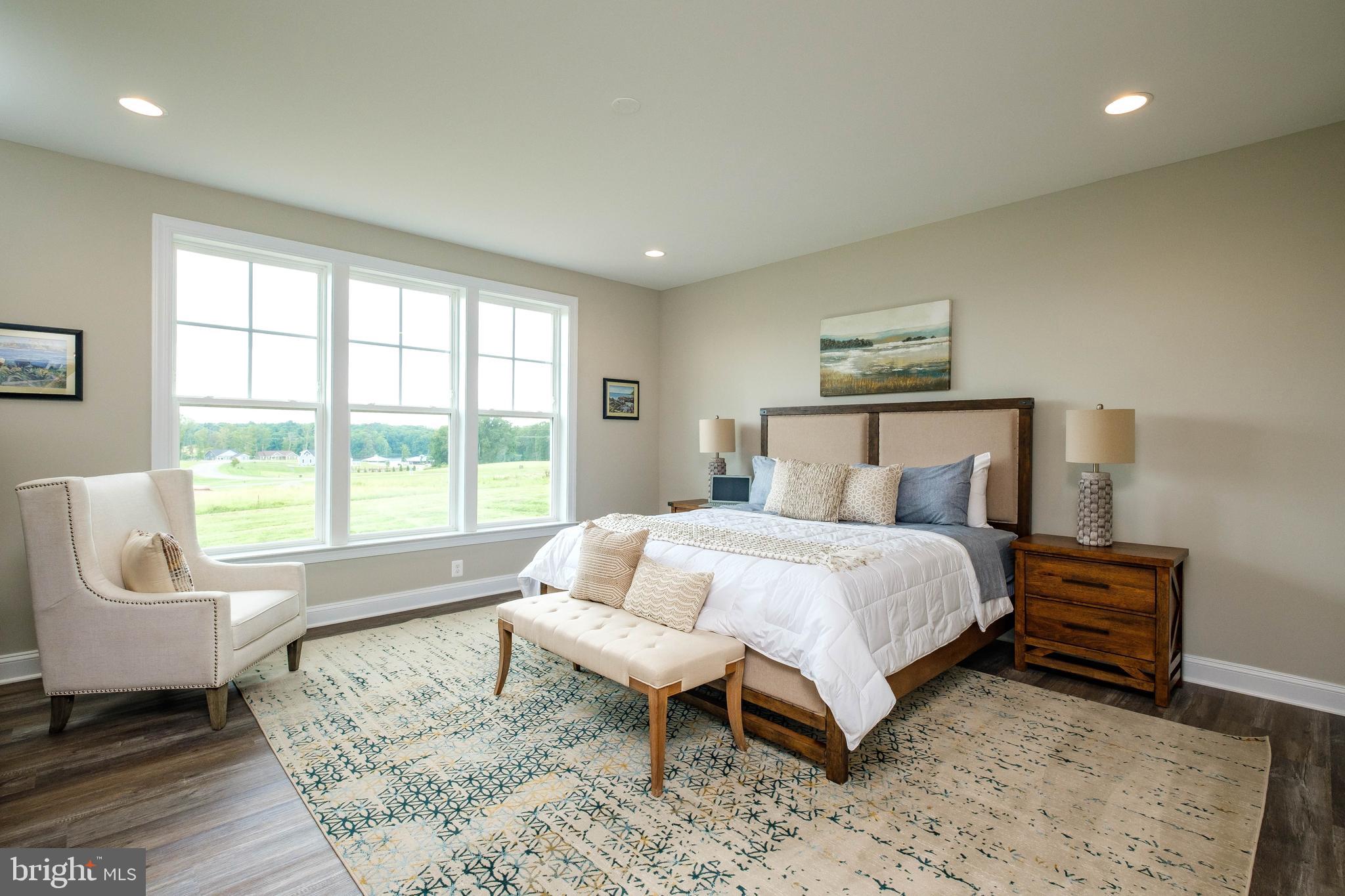 ROCK ISLAND LANDING - Residential