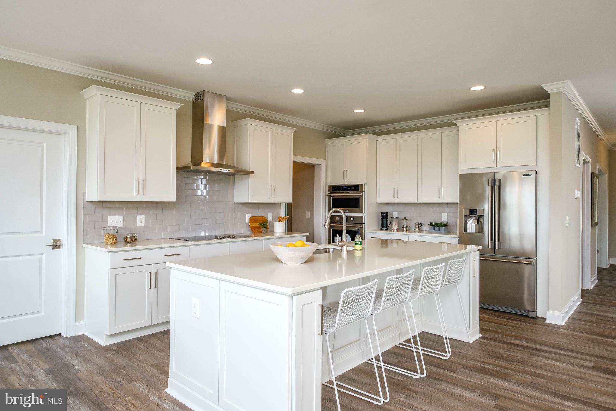 ROCK ISLAND LANDING - Residential