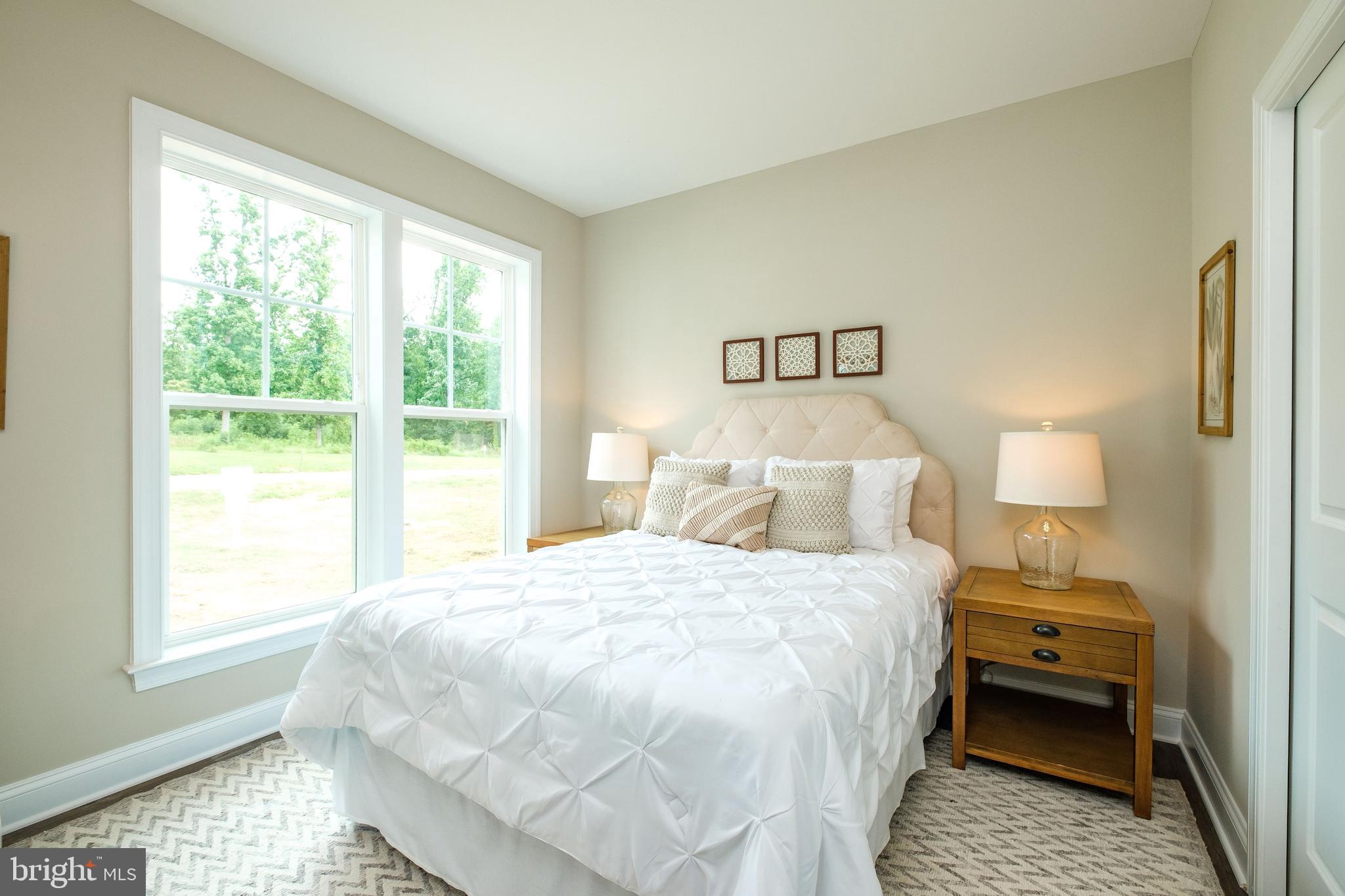 ROCK ISLAND LANDING - Residential