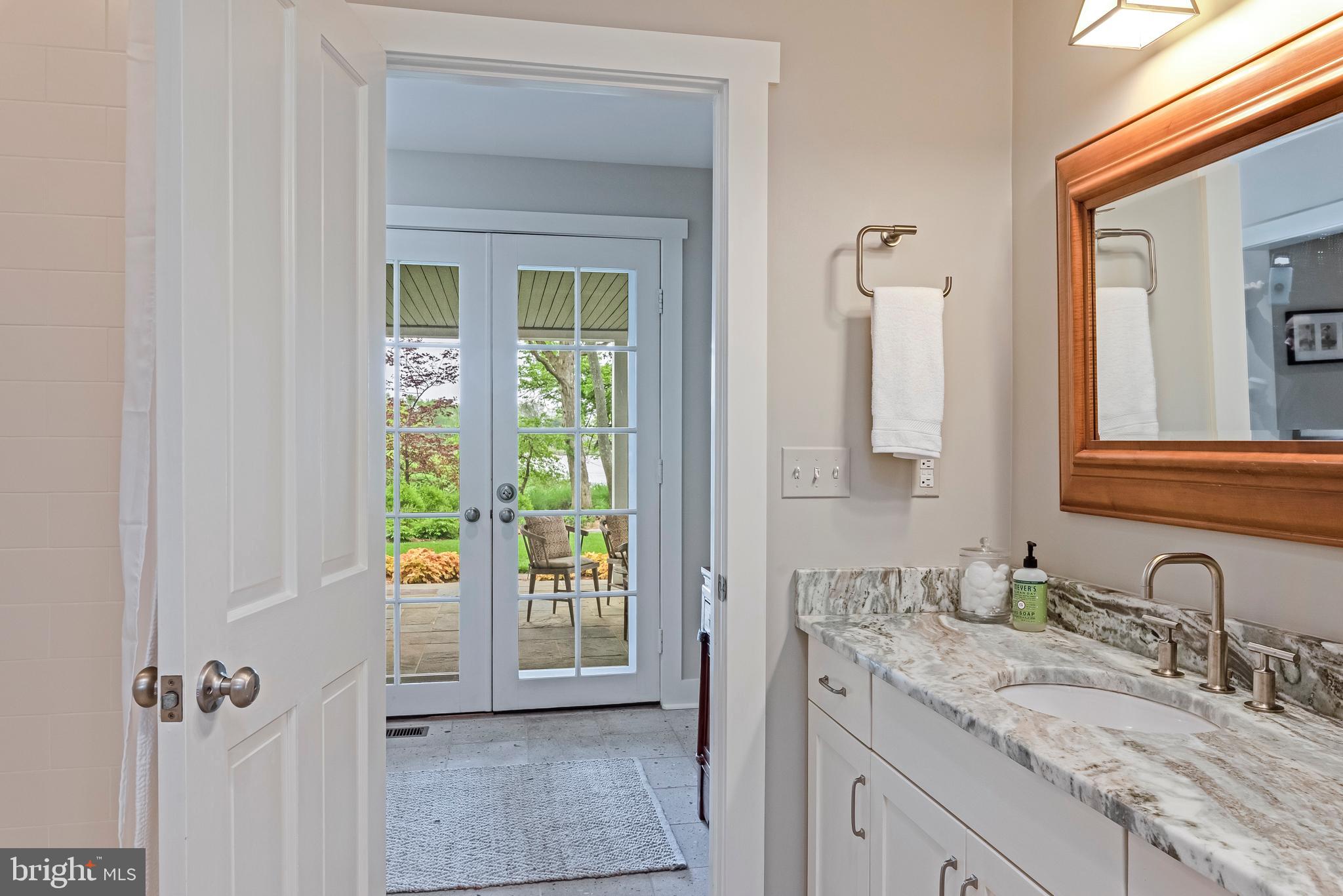 FISHING CREEK FARM - Residential