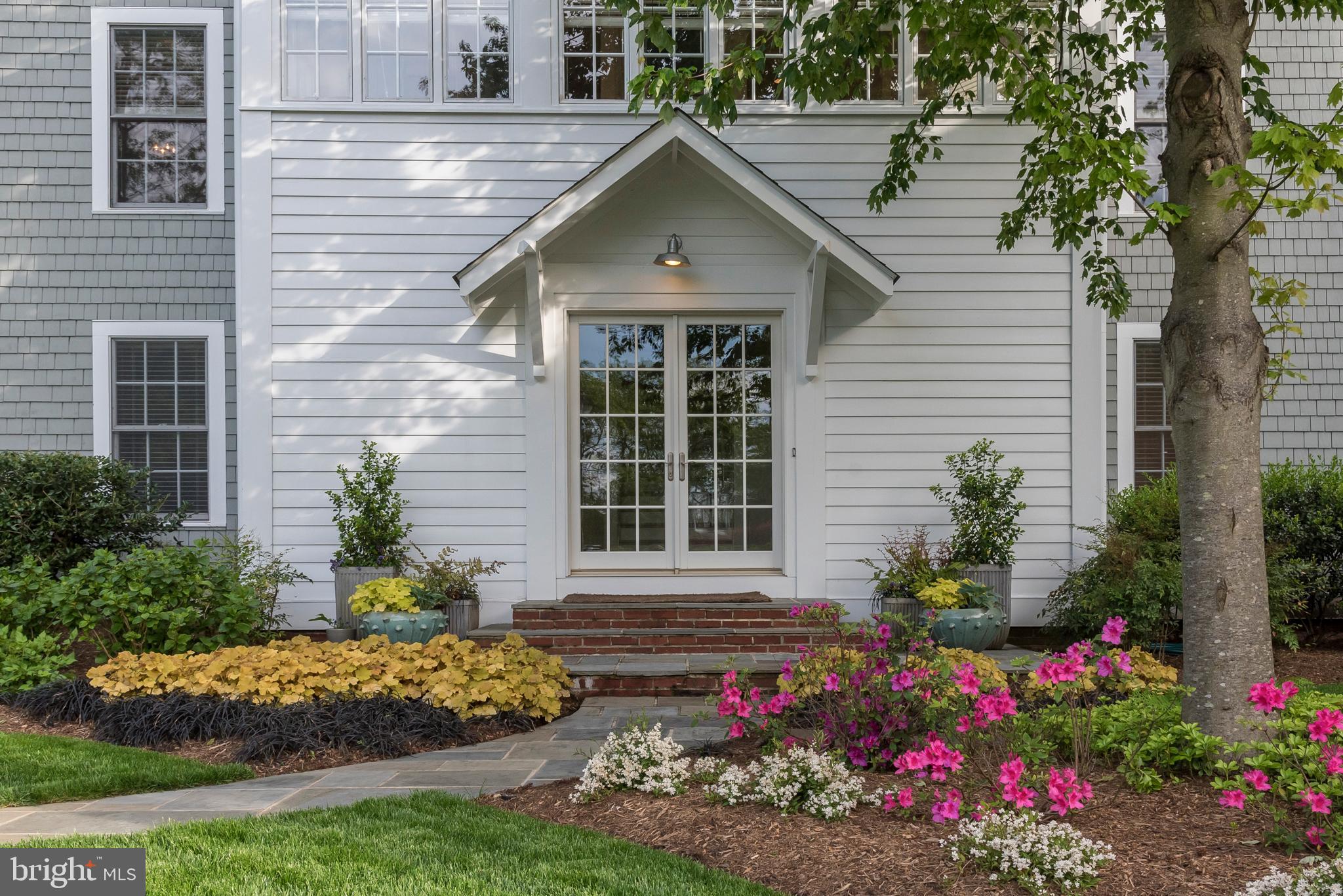 FISHING CREEK FARM - Residential