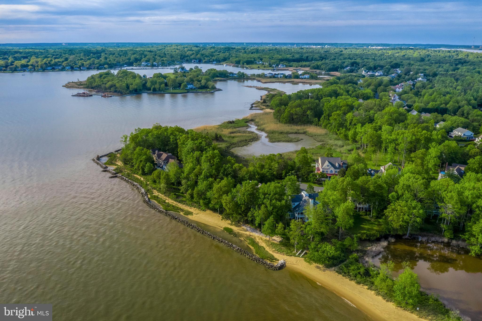 FISHING CREEK FARM - Residential