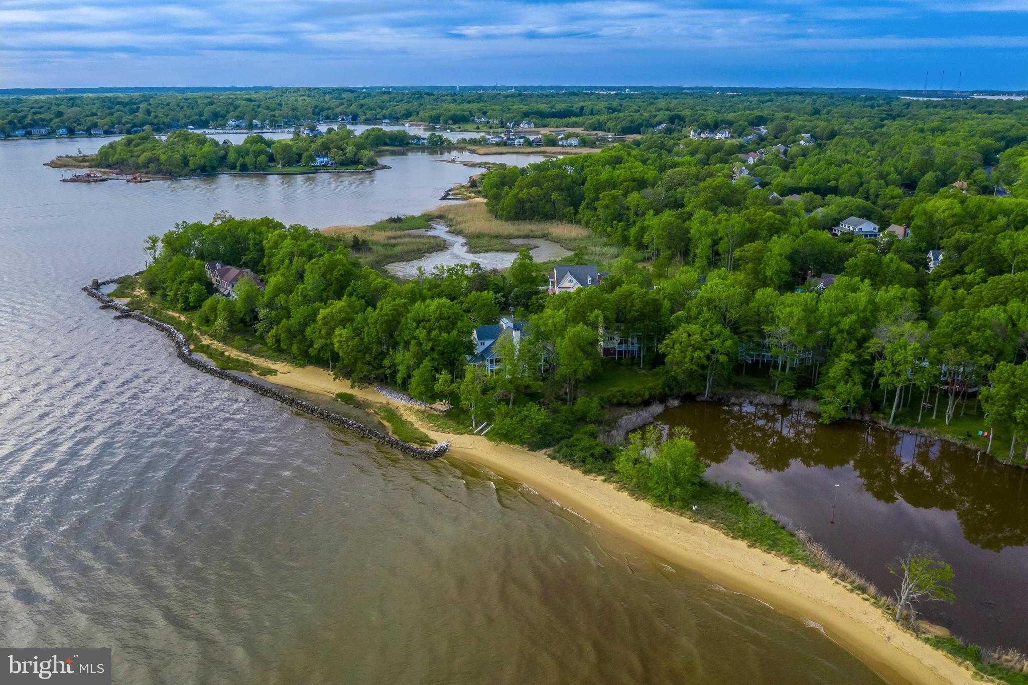 FISHING CREEK FARM - Residential