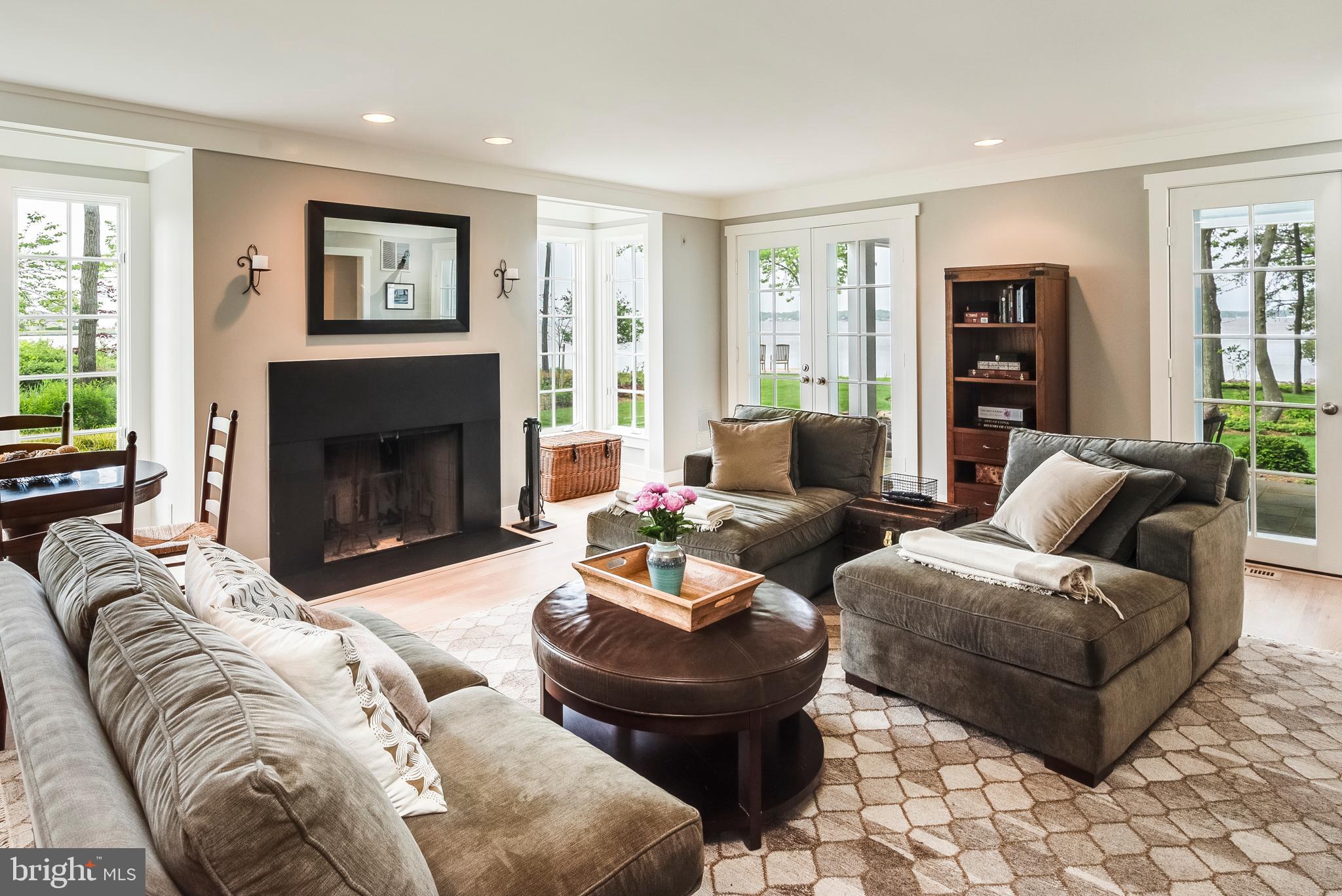 FISHING CREEK FARM - Residential