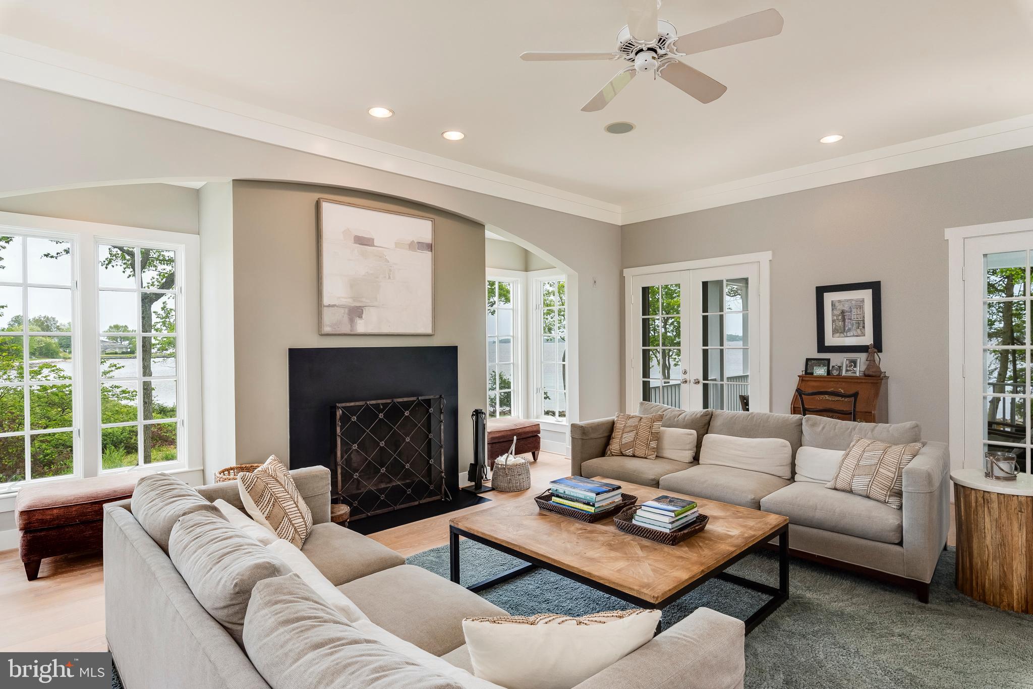 FISHING CREEK FARM - Residential