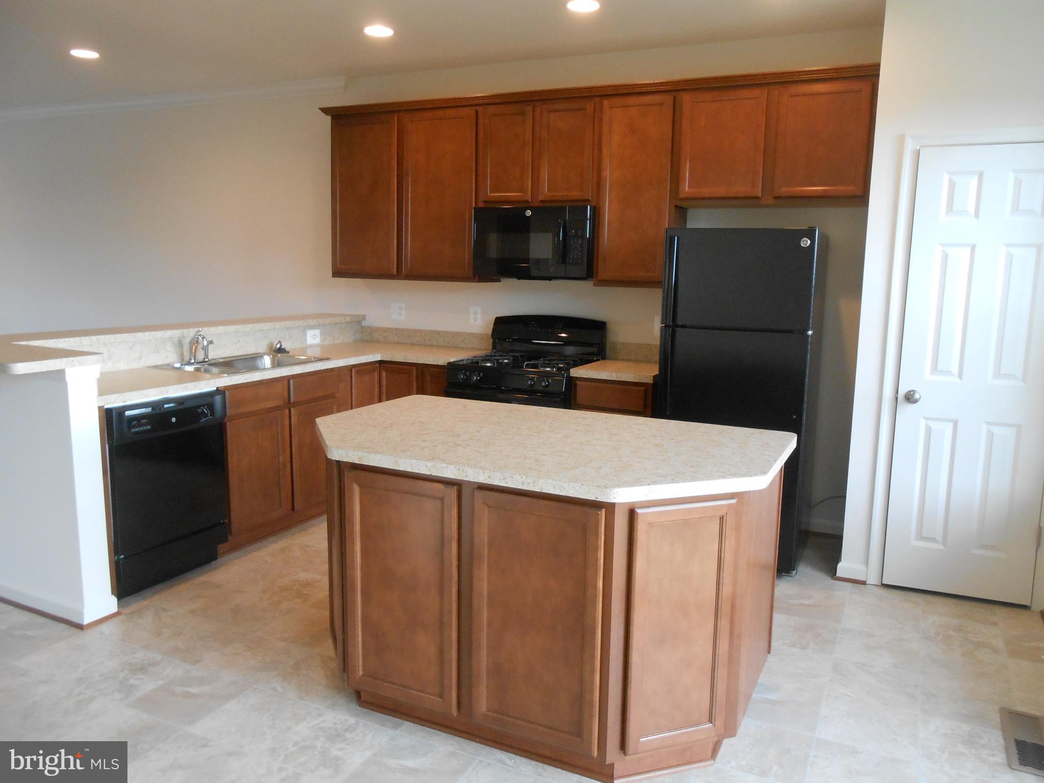 SNOWDEN BRIDGE - Residential Lease