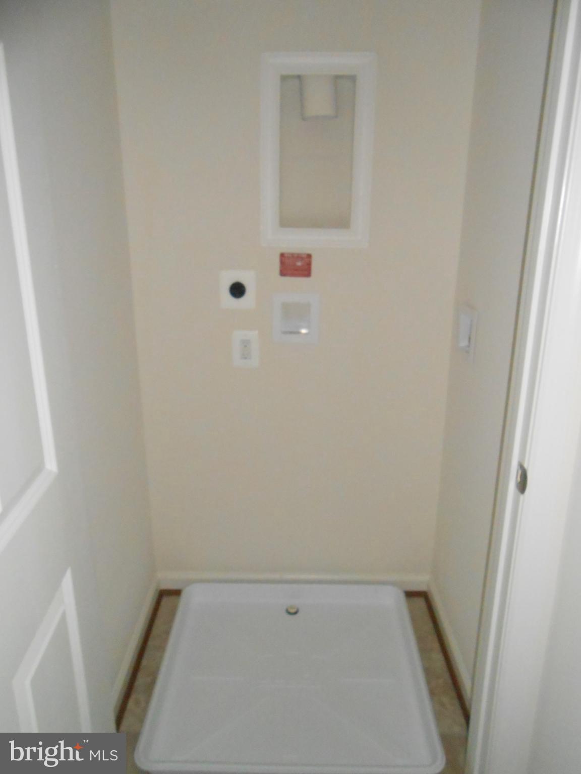 SNOWDEN BRIDGE - Residential Lease