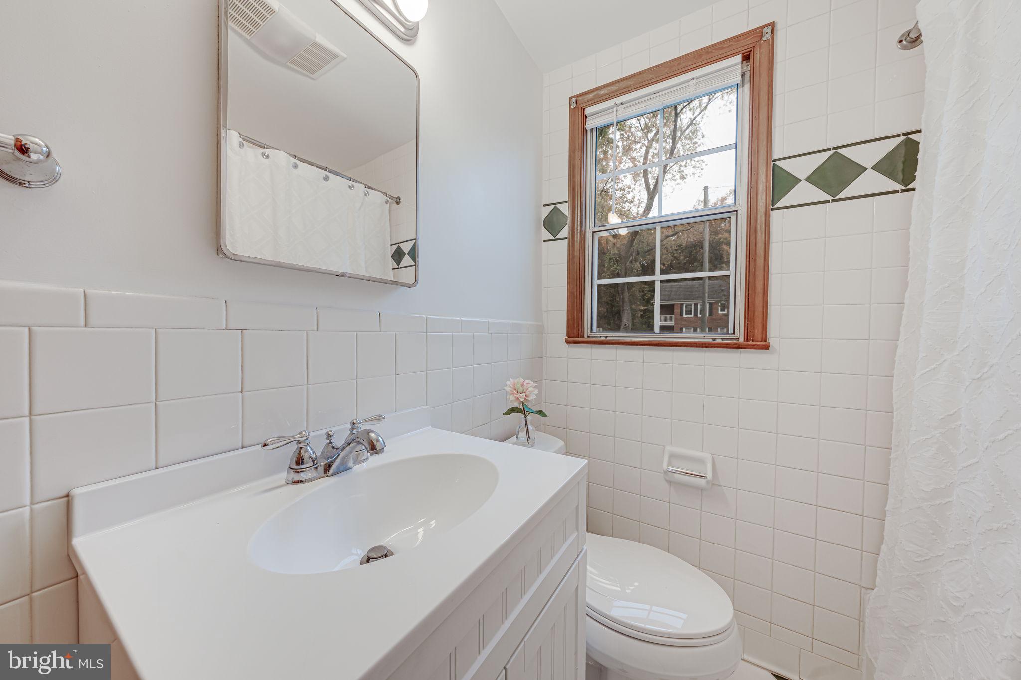 BELLE VIEW CONDOMINIUMS - Residential