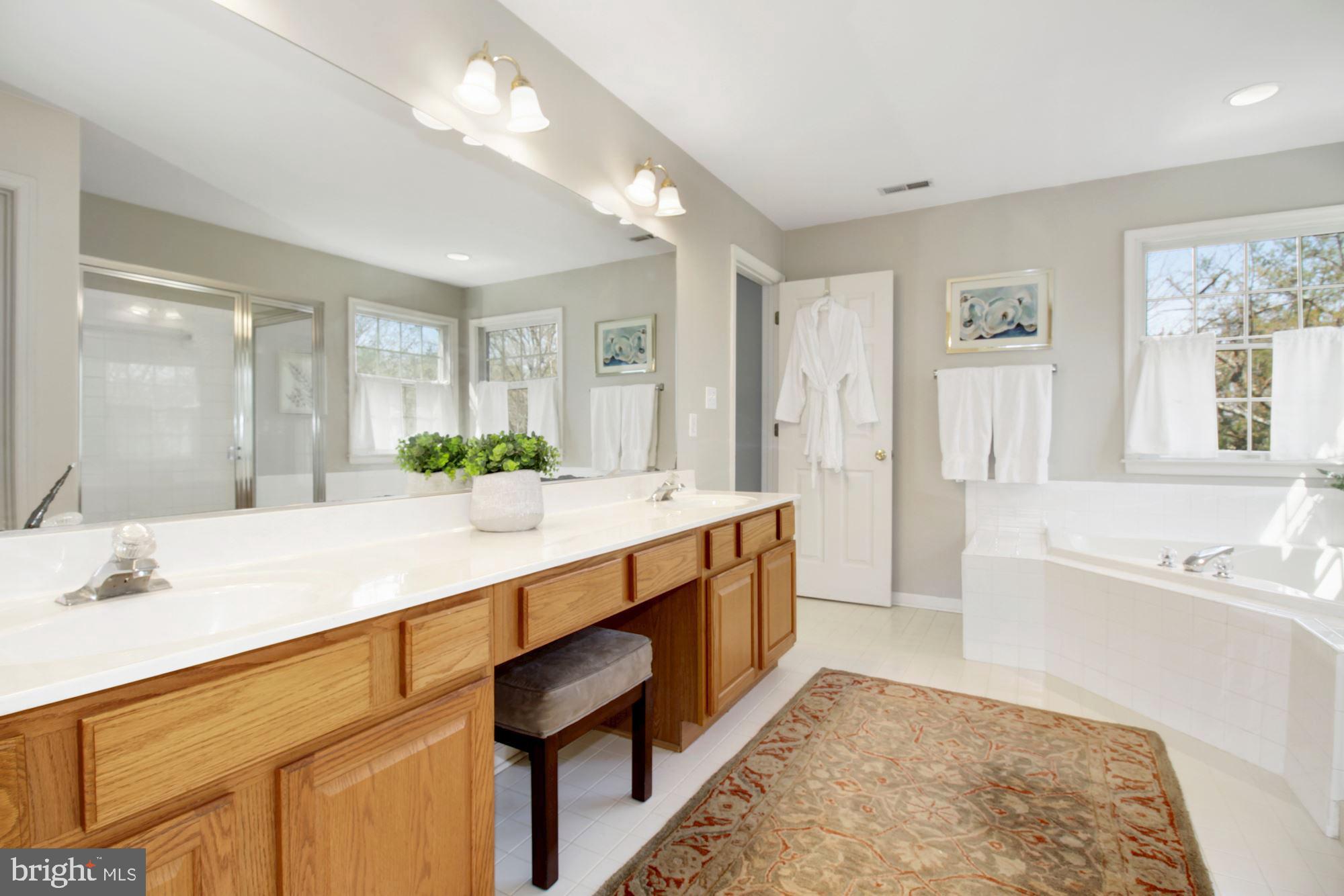 CHARTWELL ON THE SEVERN - Residential