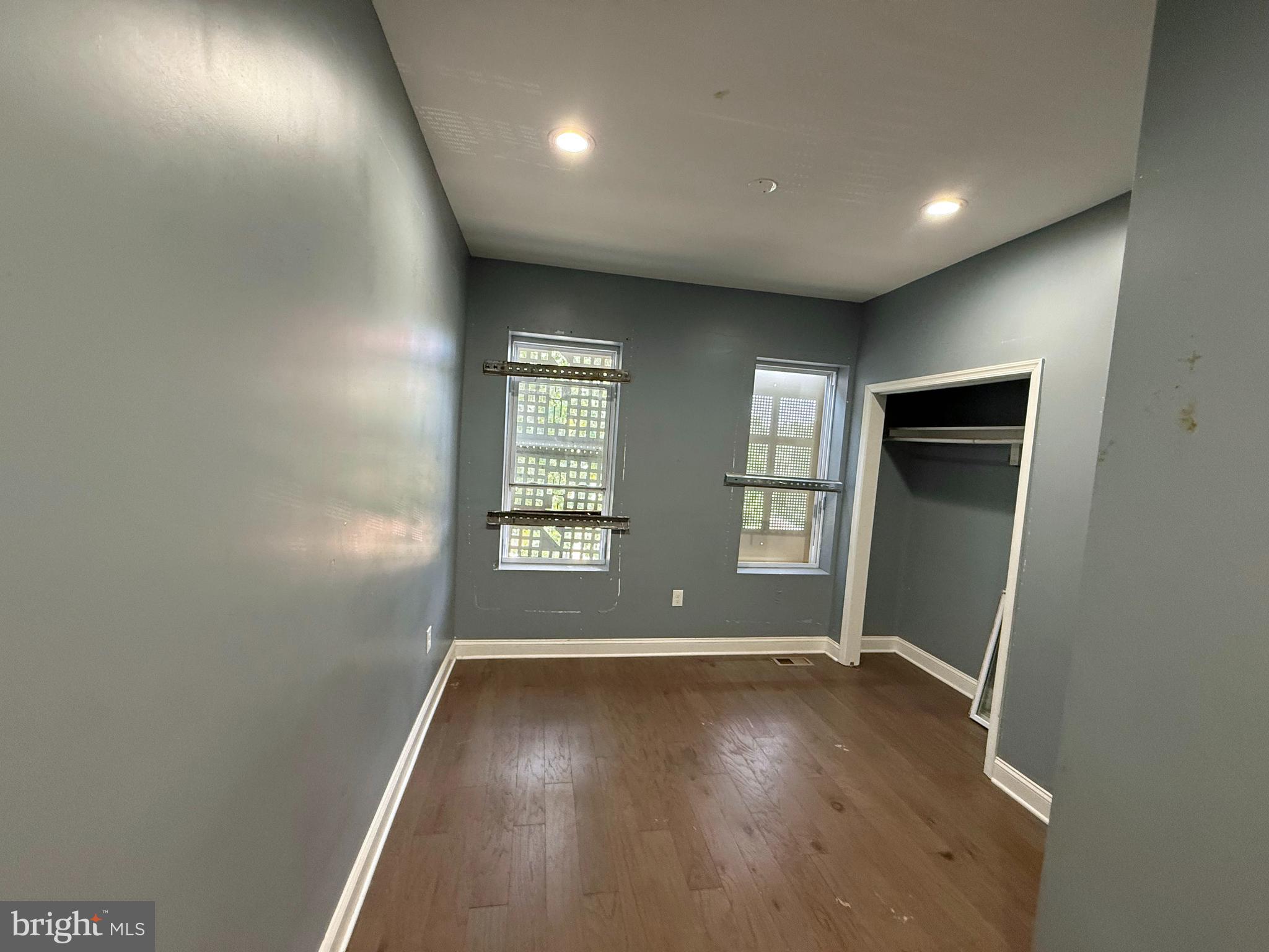MOUNT CLARE - Residential