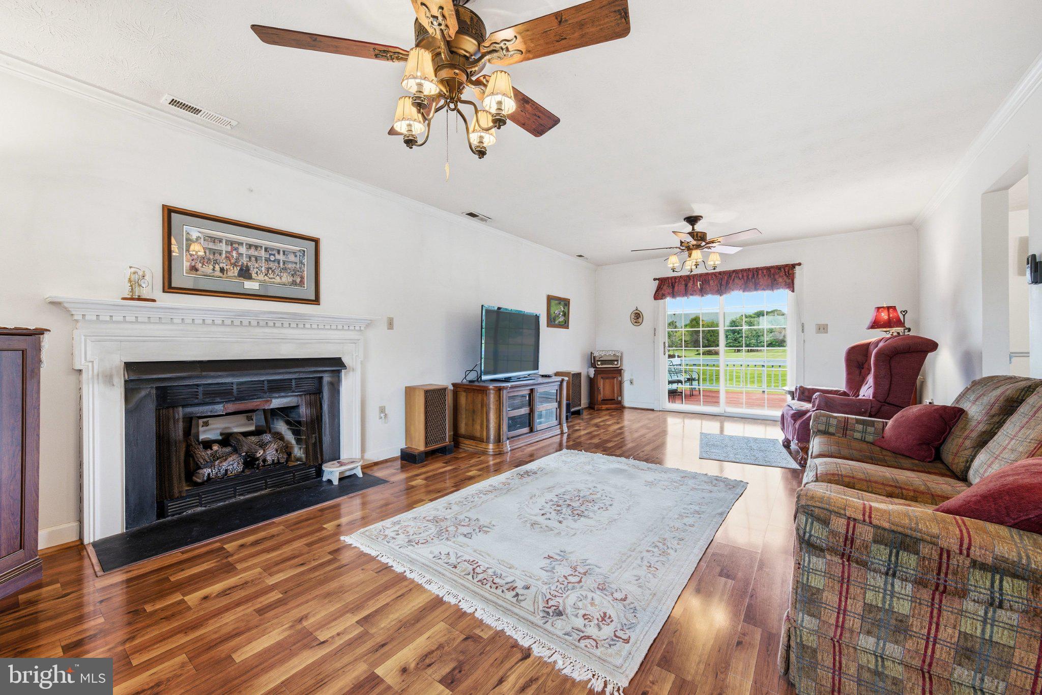 NORTH FORK FARMS - Residential