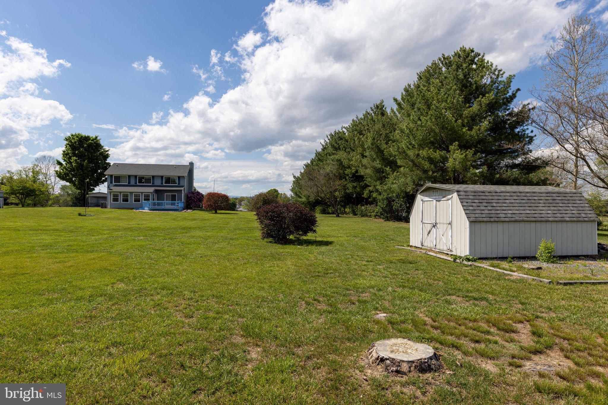 NORTH FORK FARMS - Residential