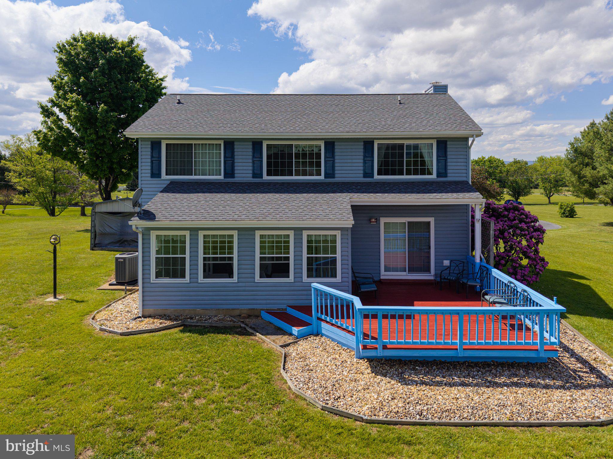 NORTH FORK FARMS - Residential