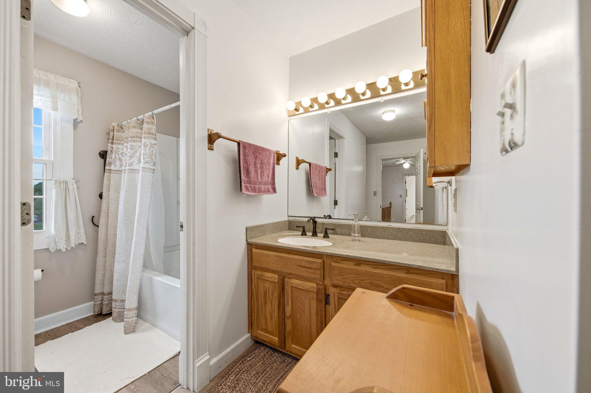 NORTH FORK FARMS - Residential
