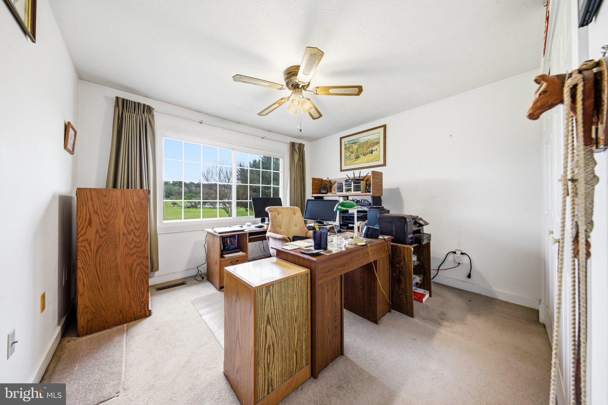 NORTH FORK FARMS - Residential