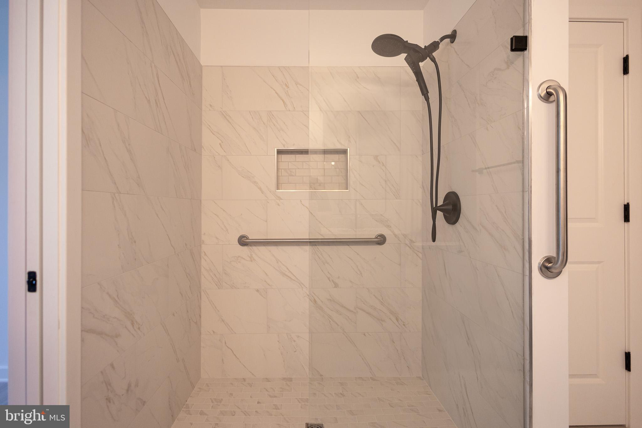 THE VILLAS AT WARM SPRINGS - Residential